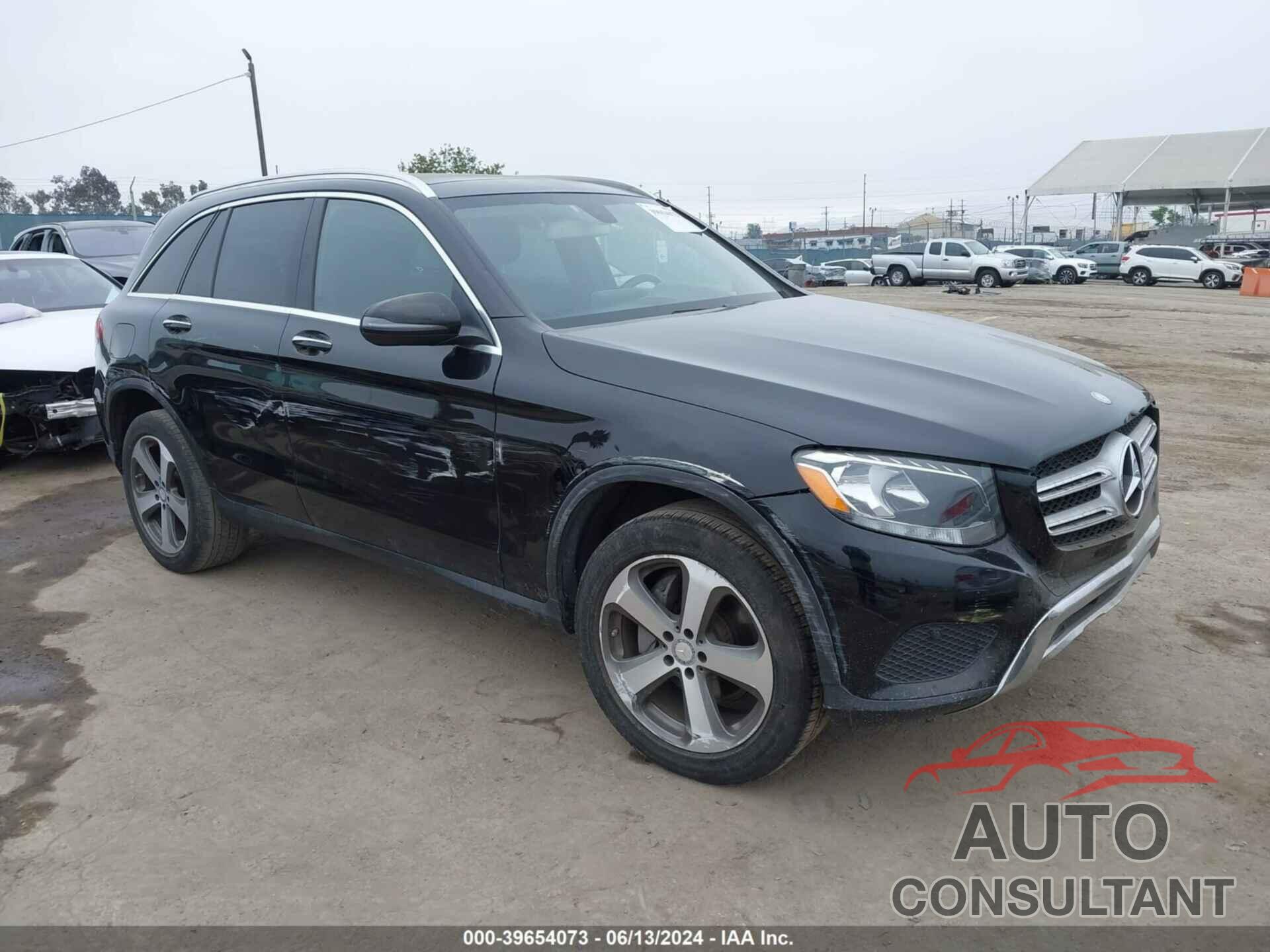 MERCEDES-BENZ GLC 300 2016 - WDC0G4JB4GF008087