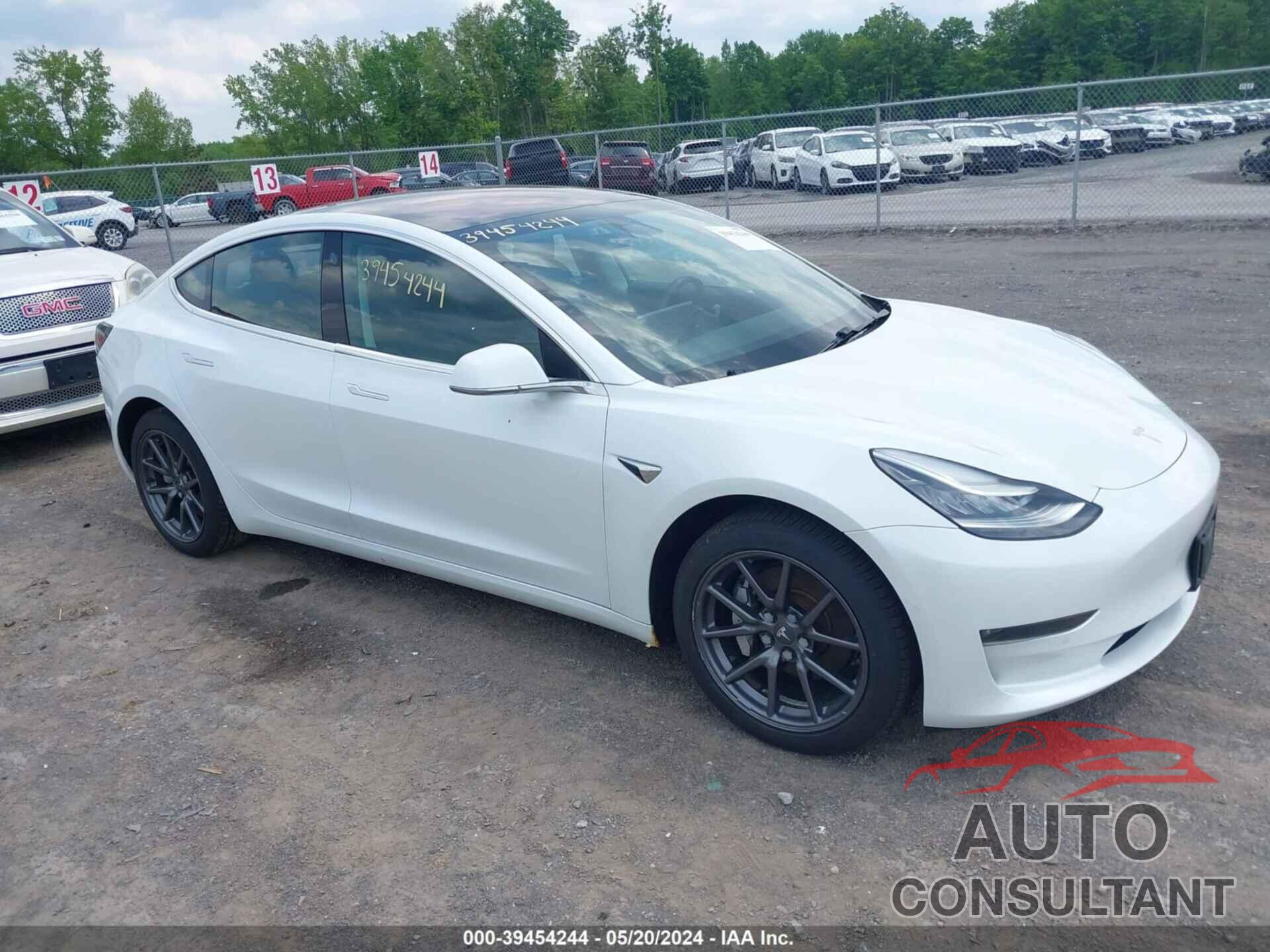 TESLA MODEL 3 2018 - 5YJ3E1EB0JF130474