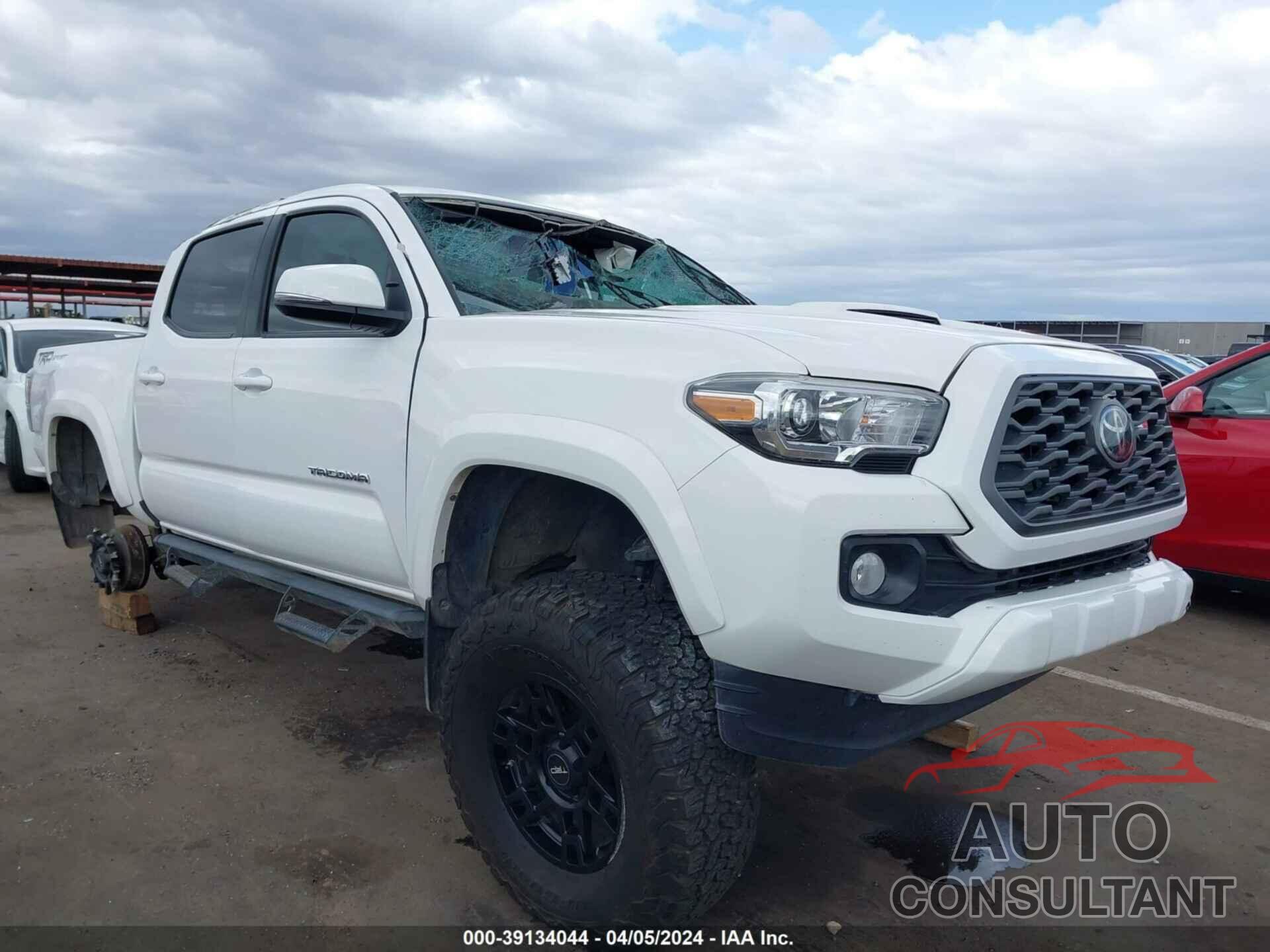 TOYOTA TACOMA 2020 - 3TMAZ5CN6LM131336