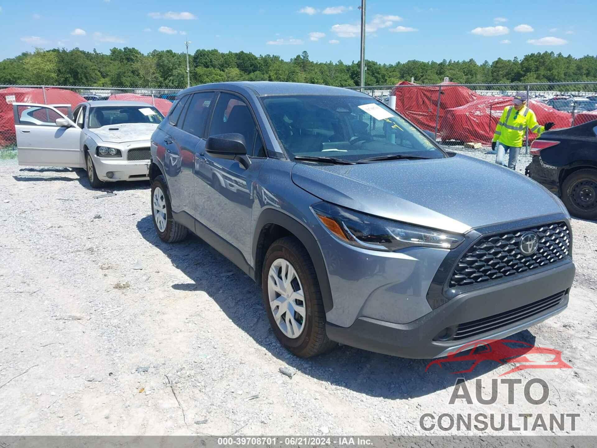 TOYOTA COROLLA CROSS 2024 - 7MUAAAAGXRV087697