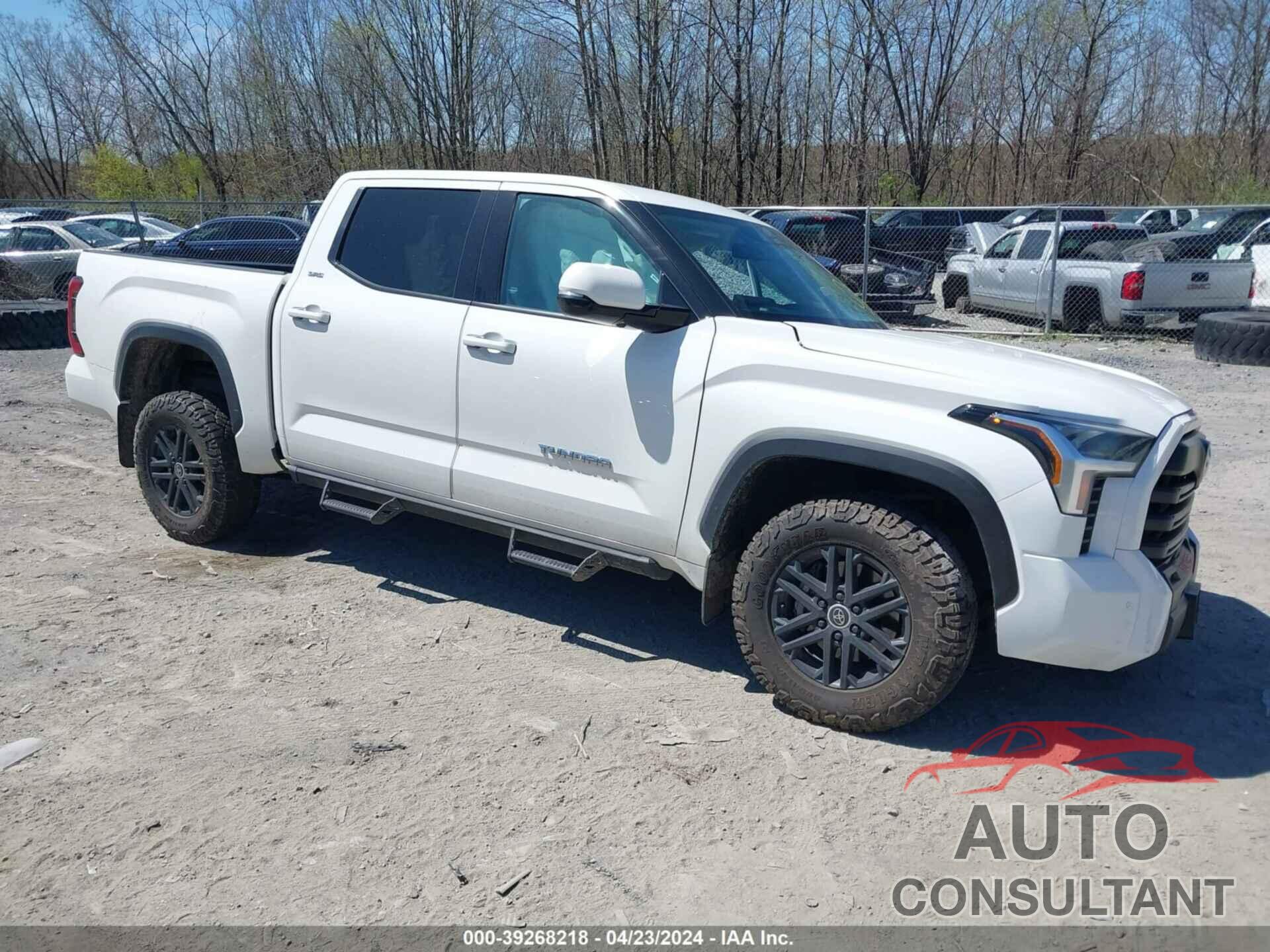 TOYOTA TUNDRA 2022 - 5TFLA5DB9NX043849