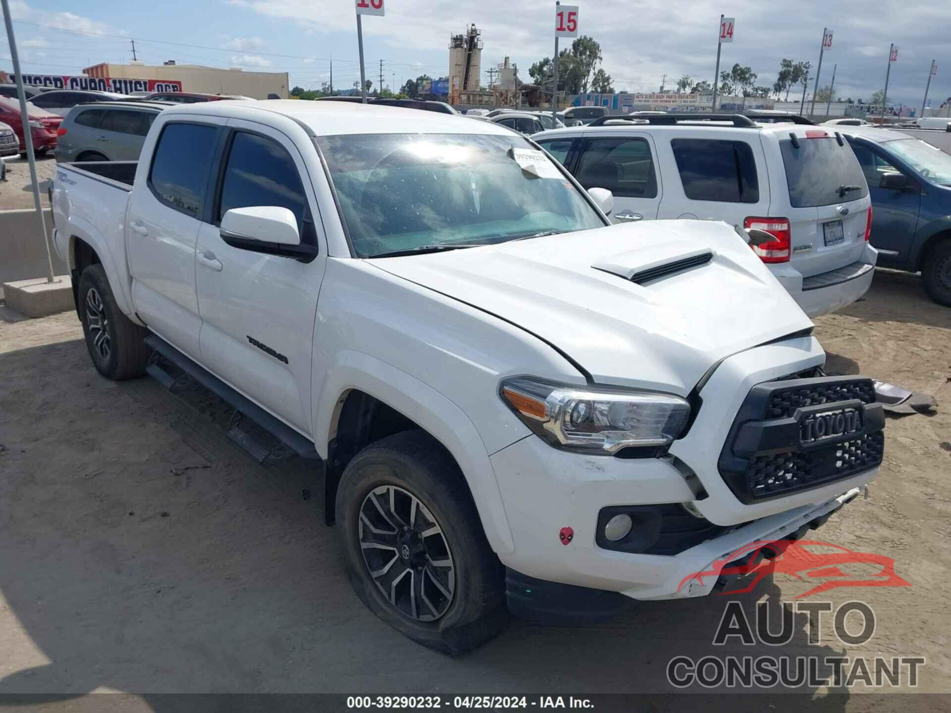 TOYOTA TACOMA 2021 - 3TMAZ5CNXMM148657