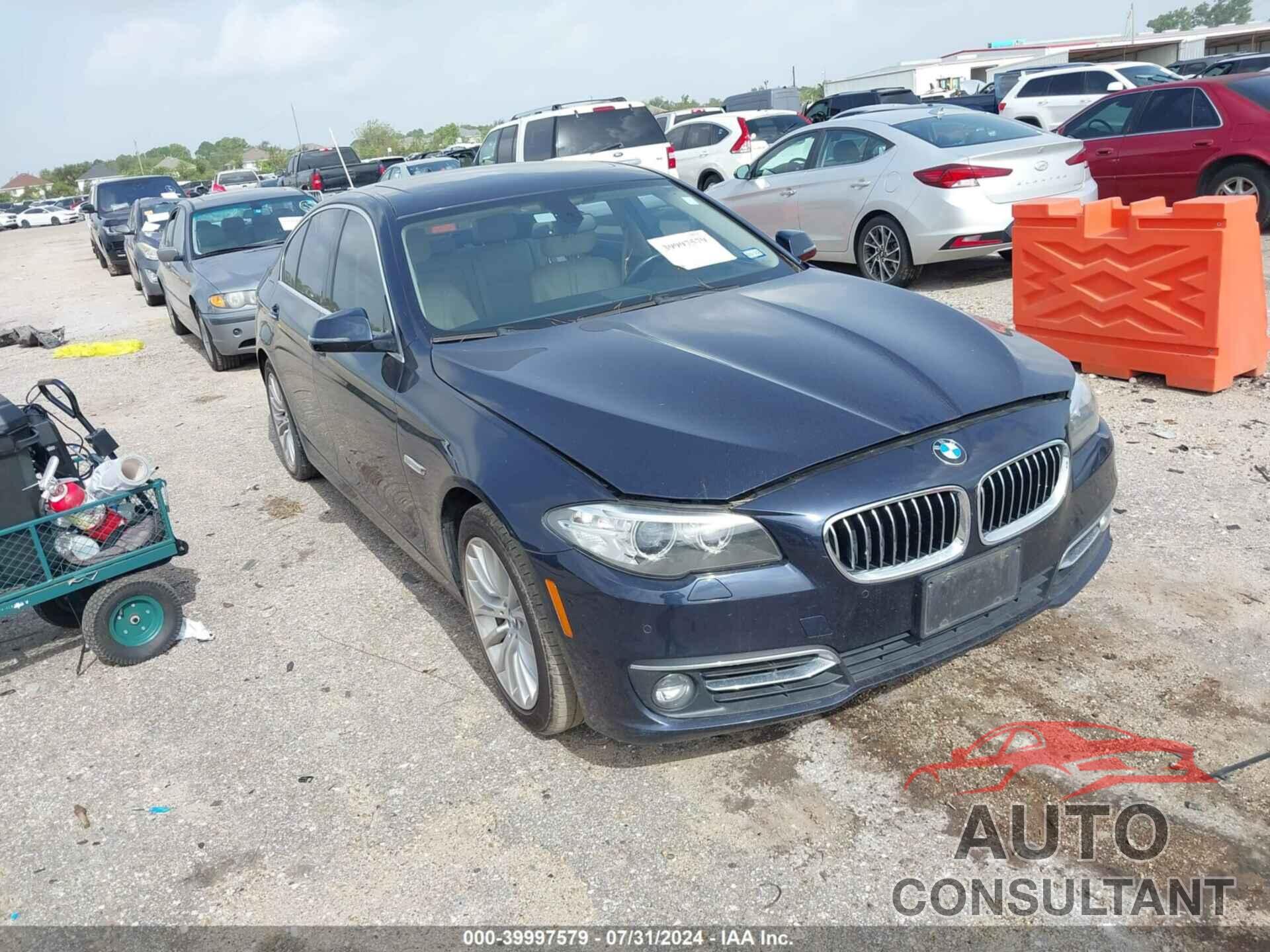 BMW 528I 2016 - WBA5A5C53GD529451