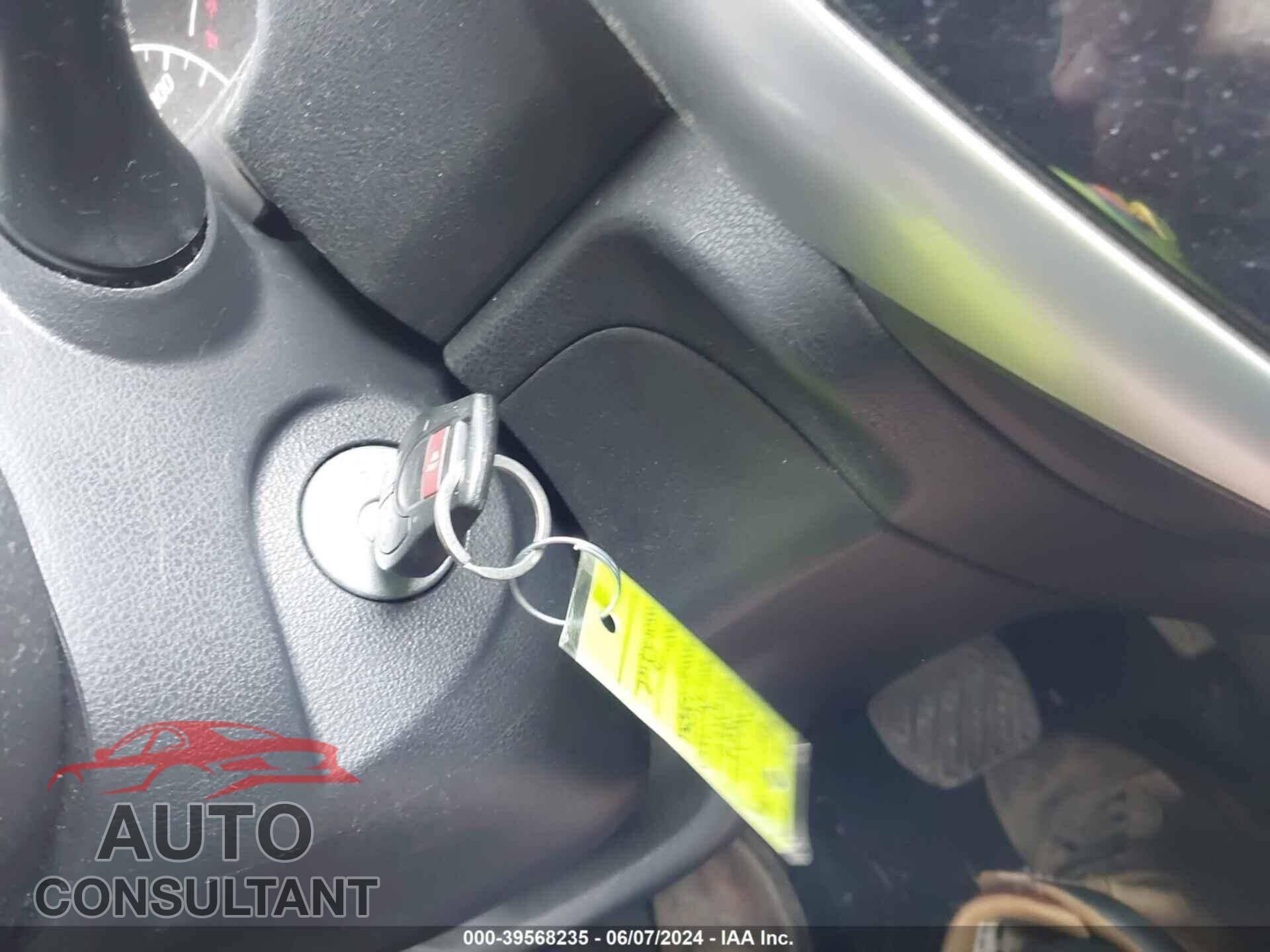 NISSAN VERSA NOTE 2016 - 3N1CE2CP6GL408005