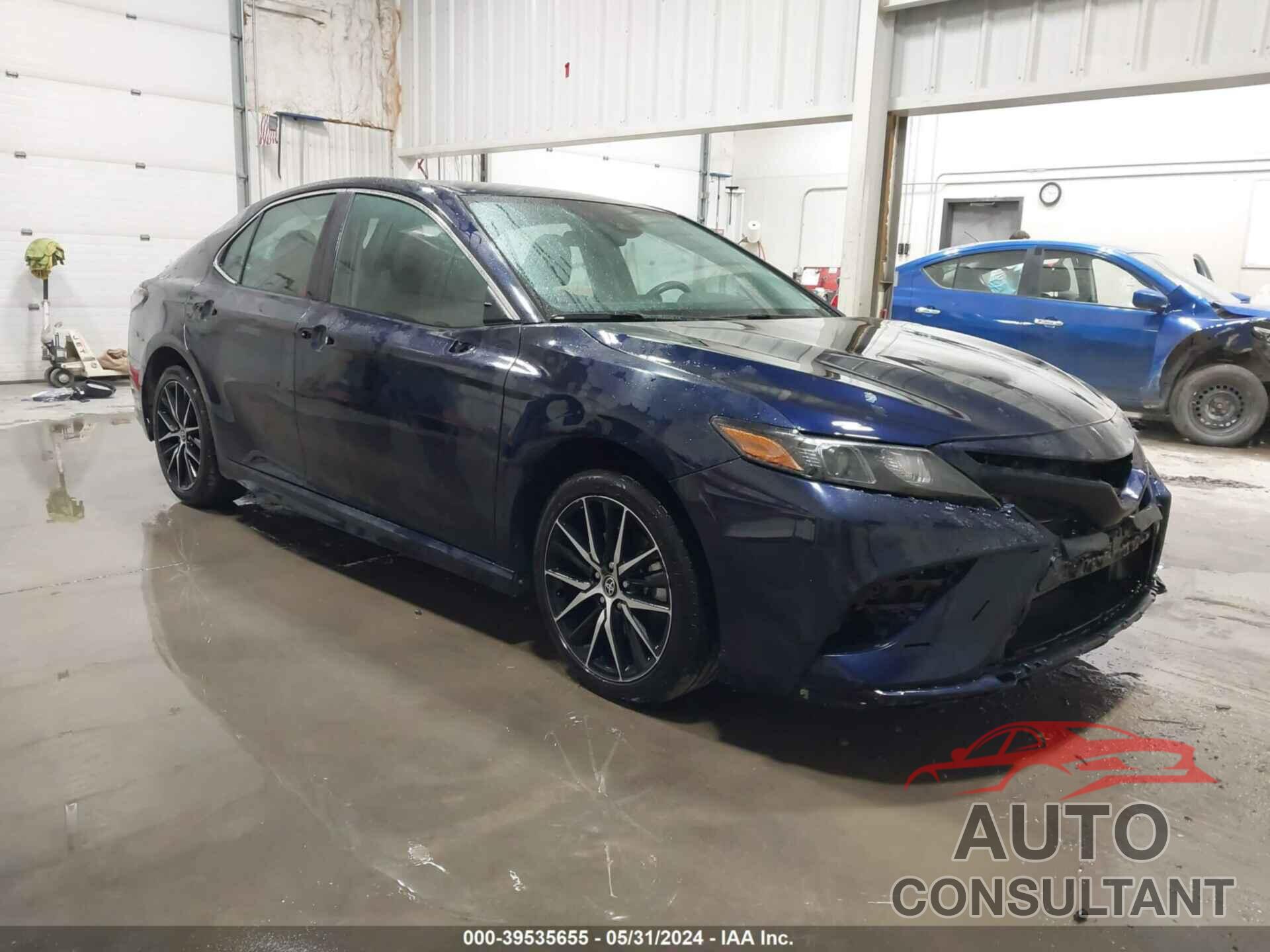 TOYOTA CAMRY 2022 - 4T1G11AK5NU658006