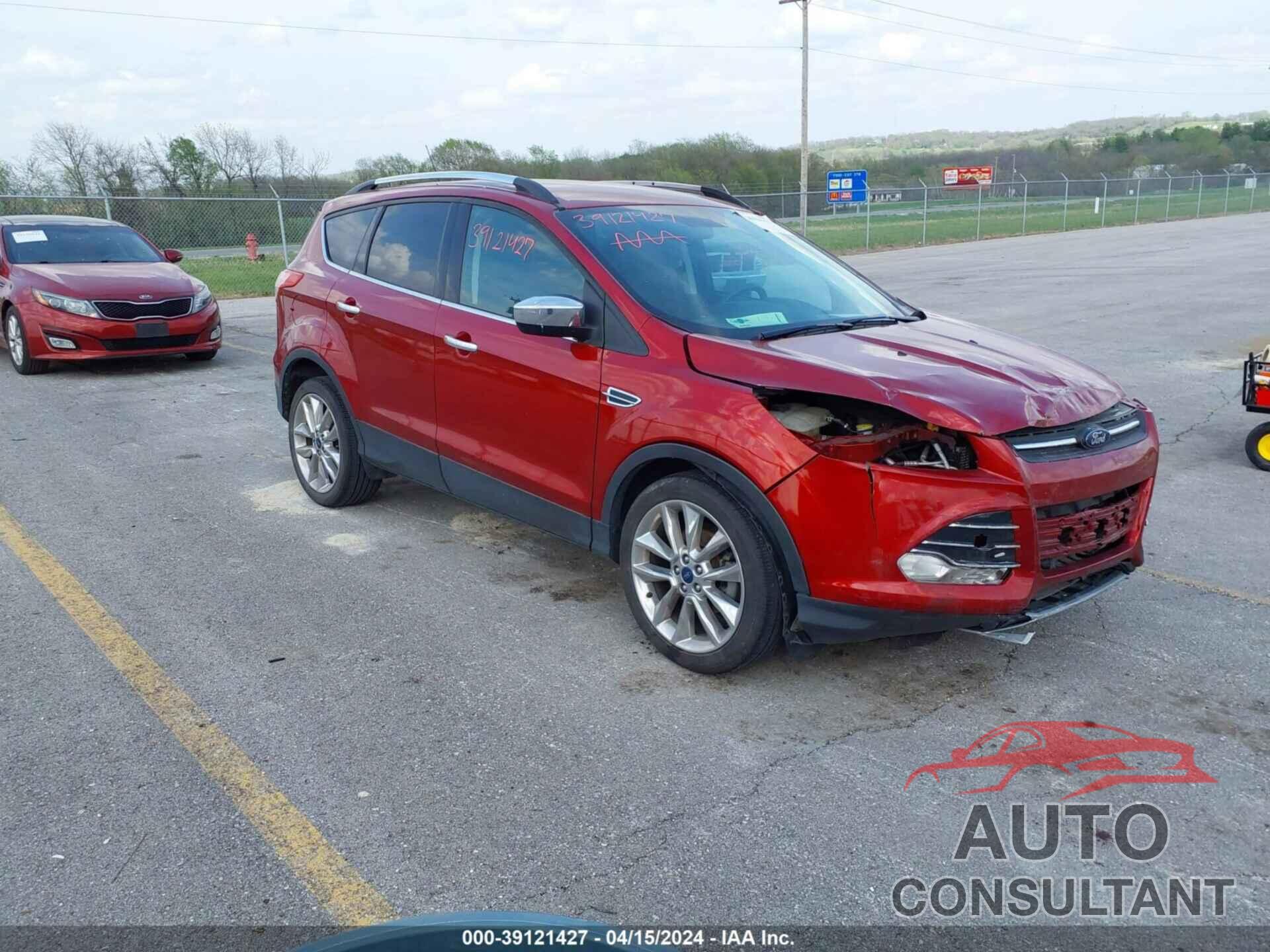 FORD ESCAPE 2016 - 1FMCU0GX1GUC79297