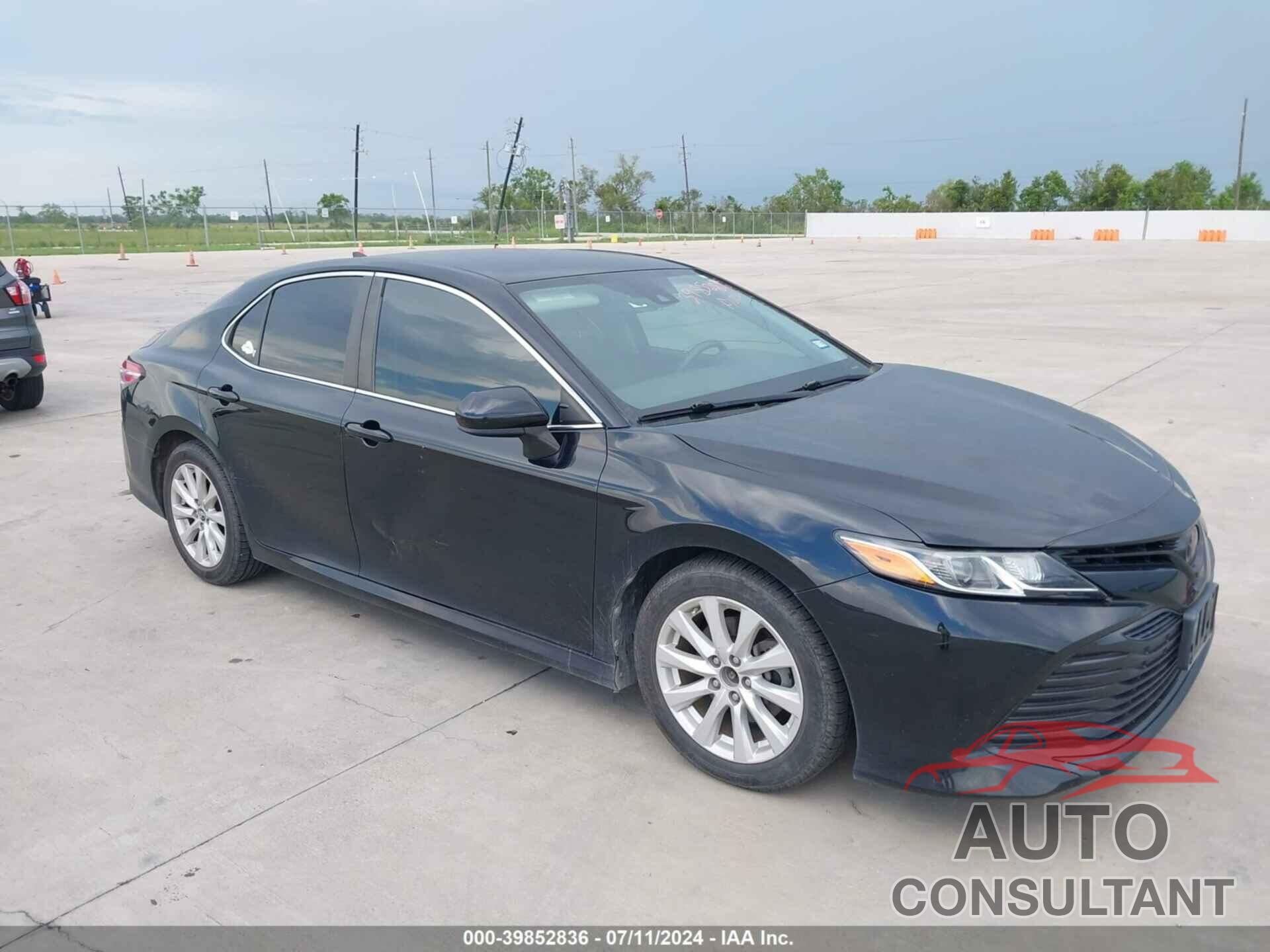 TOYOTA CAMRY 2019 - 4T1B11HK4KU821823
