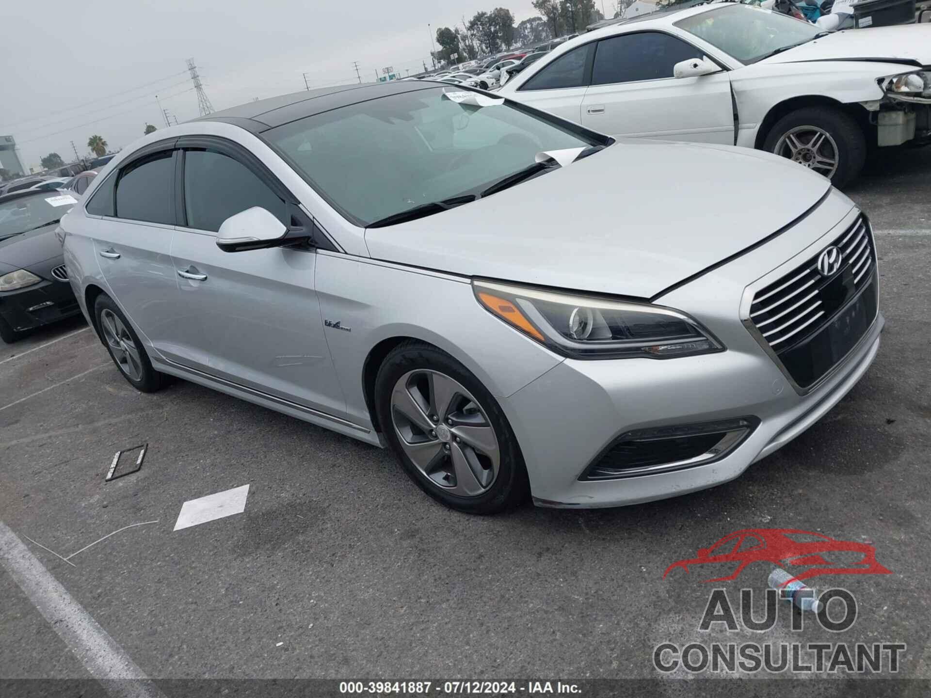 HYUNDAI SONATA HYBRID 2016 - KMHE34L11GA026812