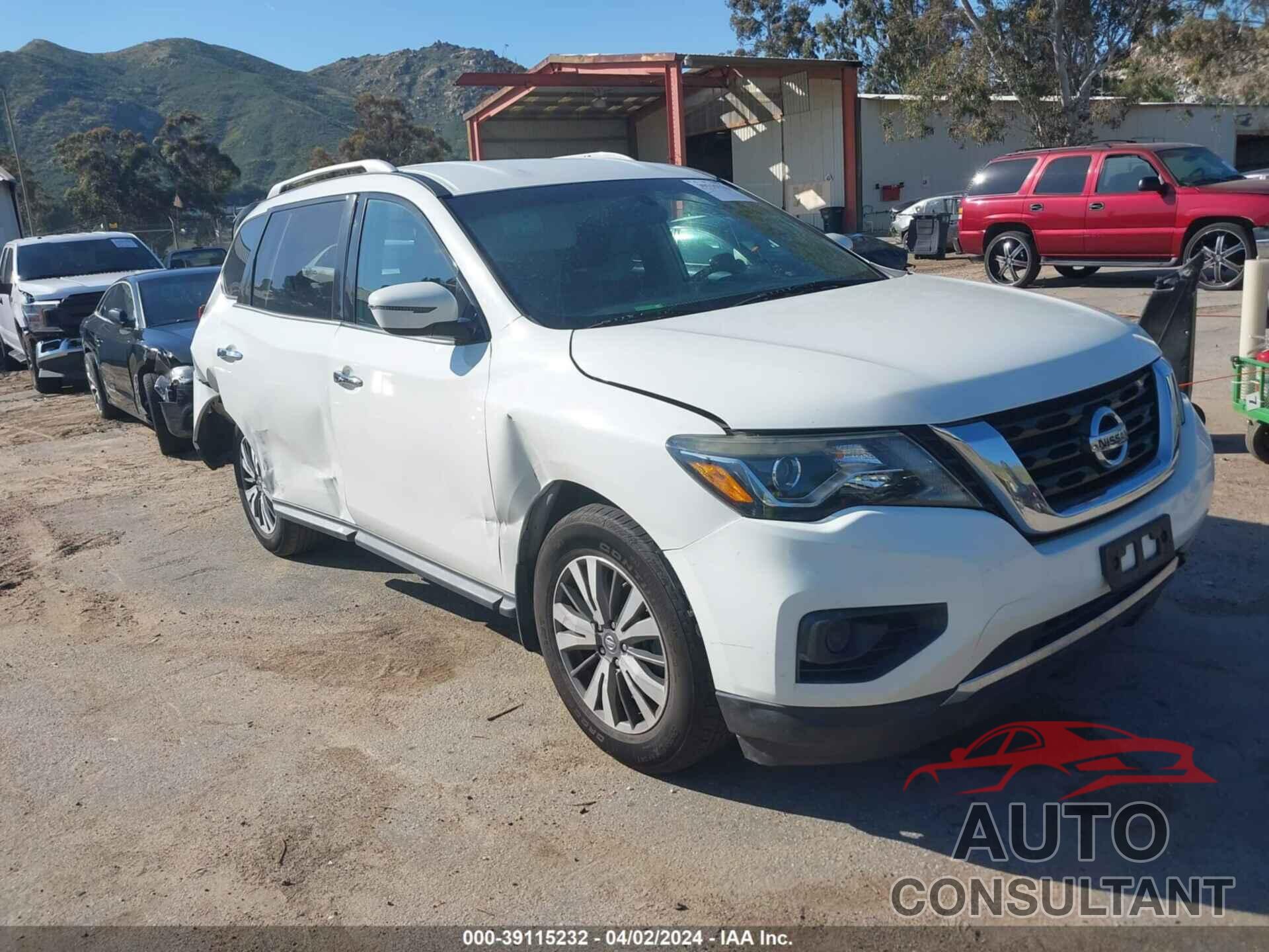 NISSAN PATHFINDER 2017 - 5N1DR2MN6HC626554