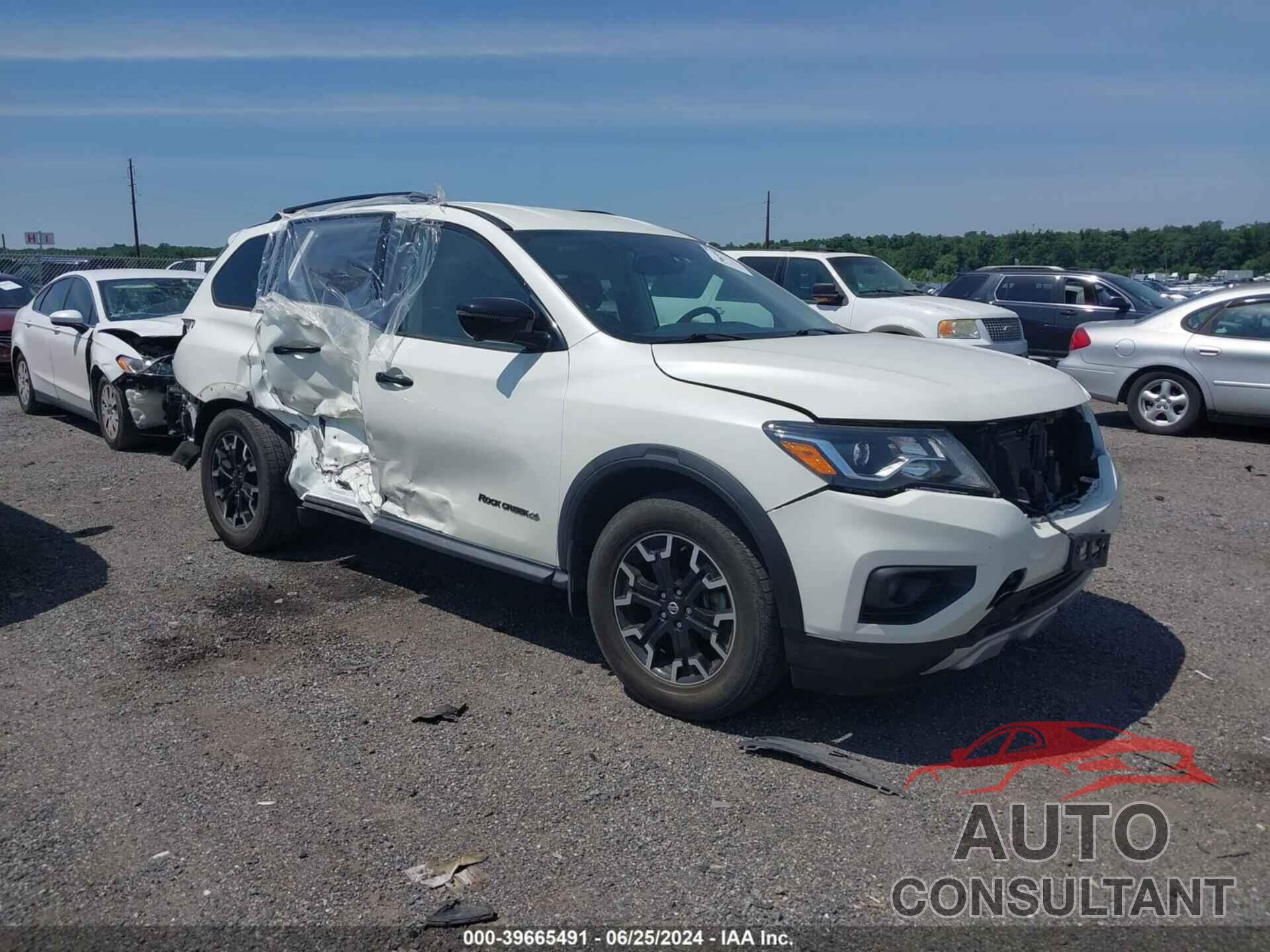 NISSAN PATHFINDER 2019 - 5N1DR2MM7KC649405