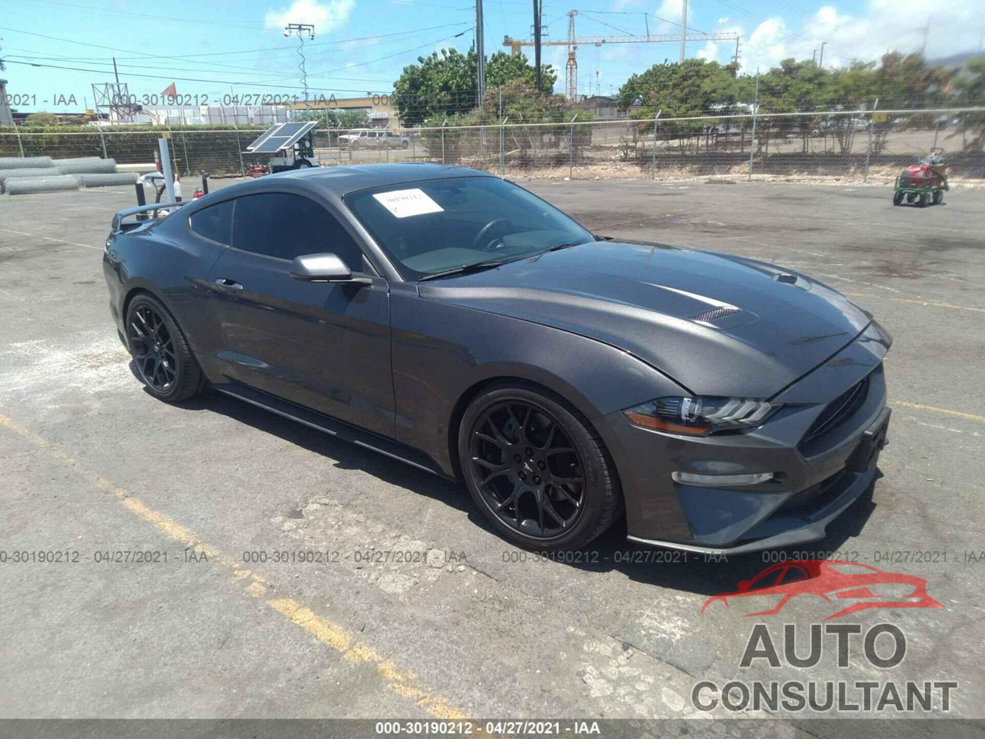 FORD MUSTANG 2019 - 1FA6P8TH4K5123611
