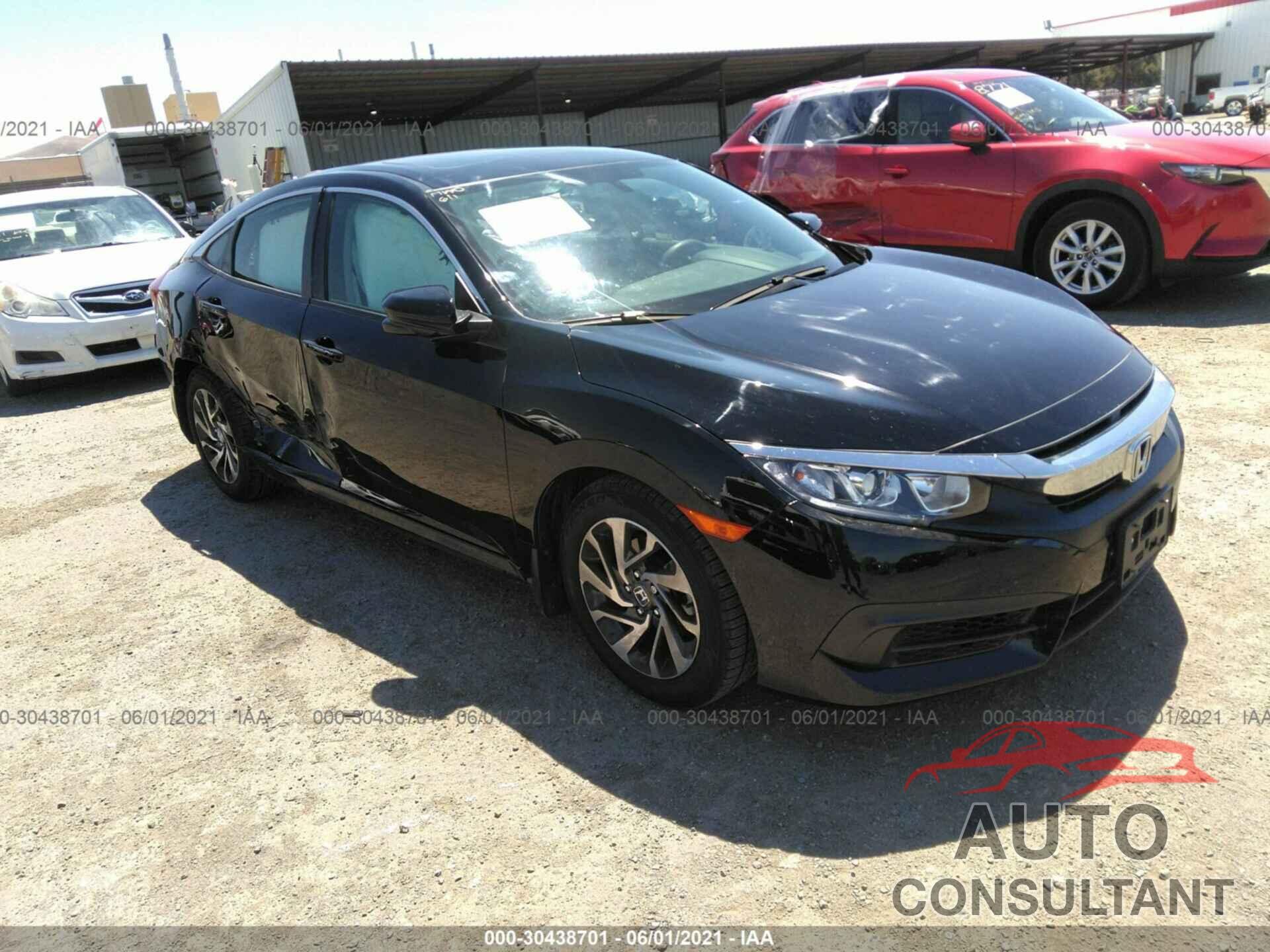 HONDA CIVIC SEDAN 2018 - 2HGFC2F75JH583908