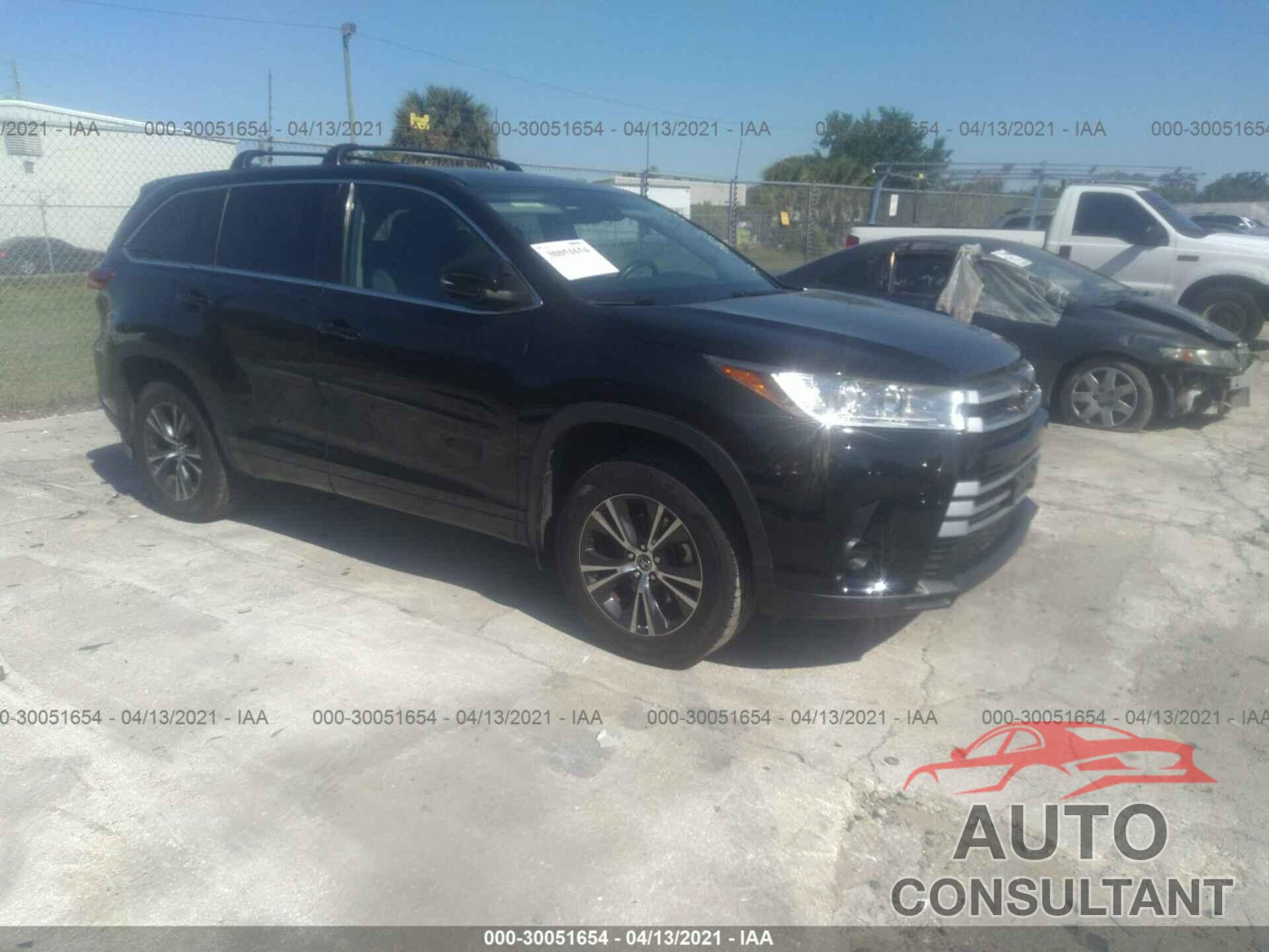 TOYOTA HIGHLANDER 2018 - 5TDBZRFH2JS890922