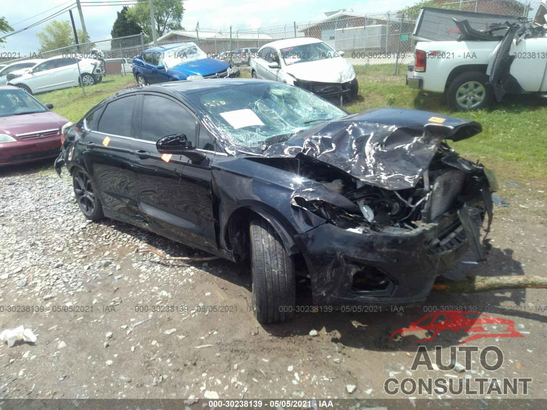 FORD FUSION 2019 - 3FA6P0HD8KR160892