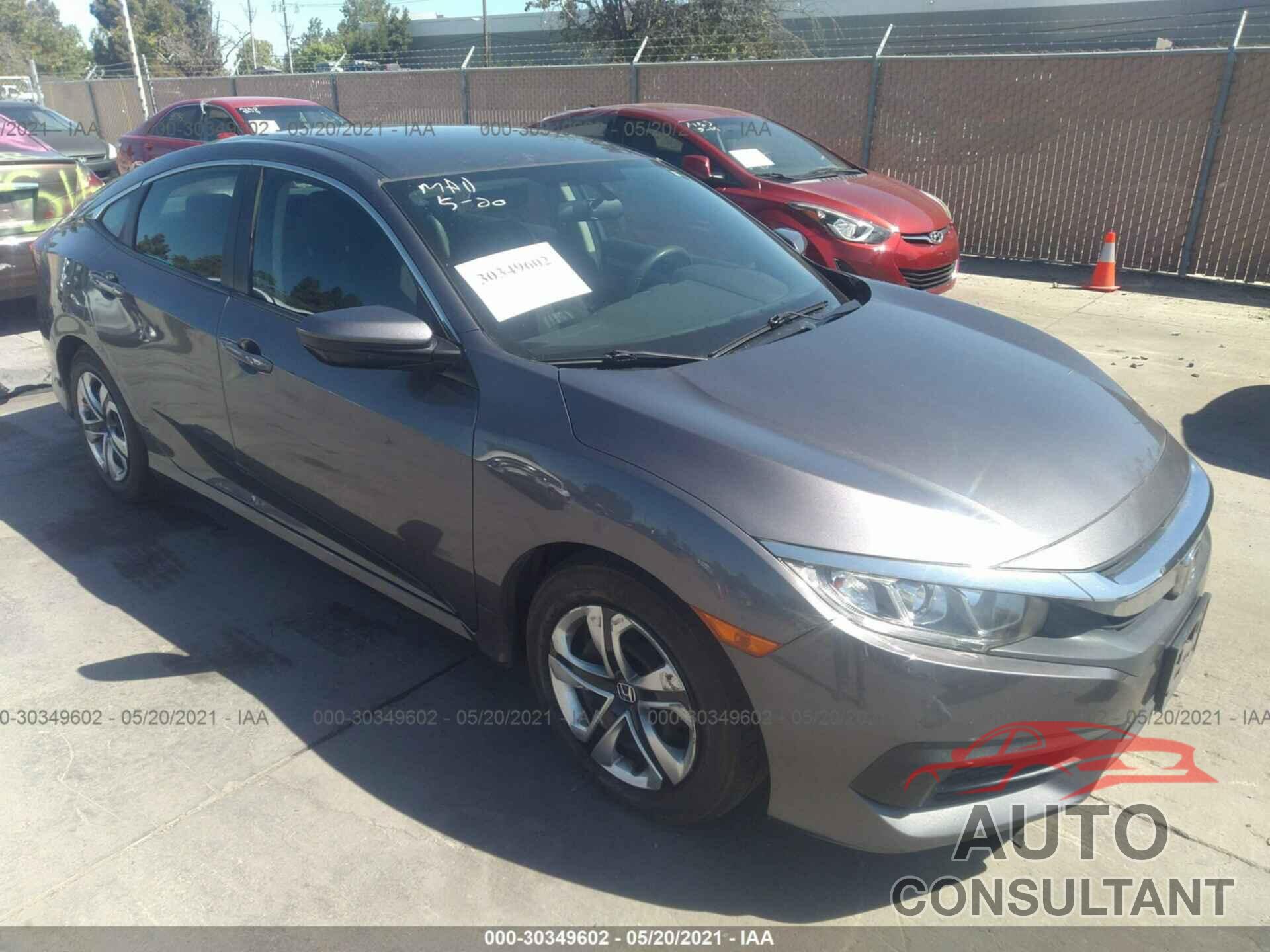 HONDA CIVIC SEDAN 2018 - 2HGFC2F5XJH520768