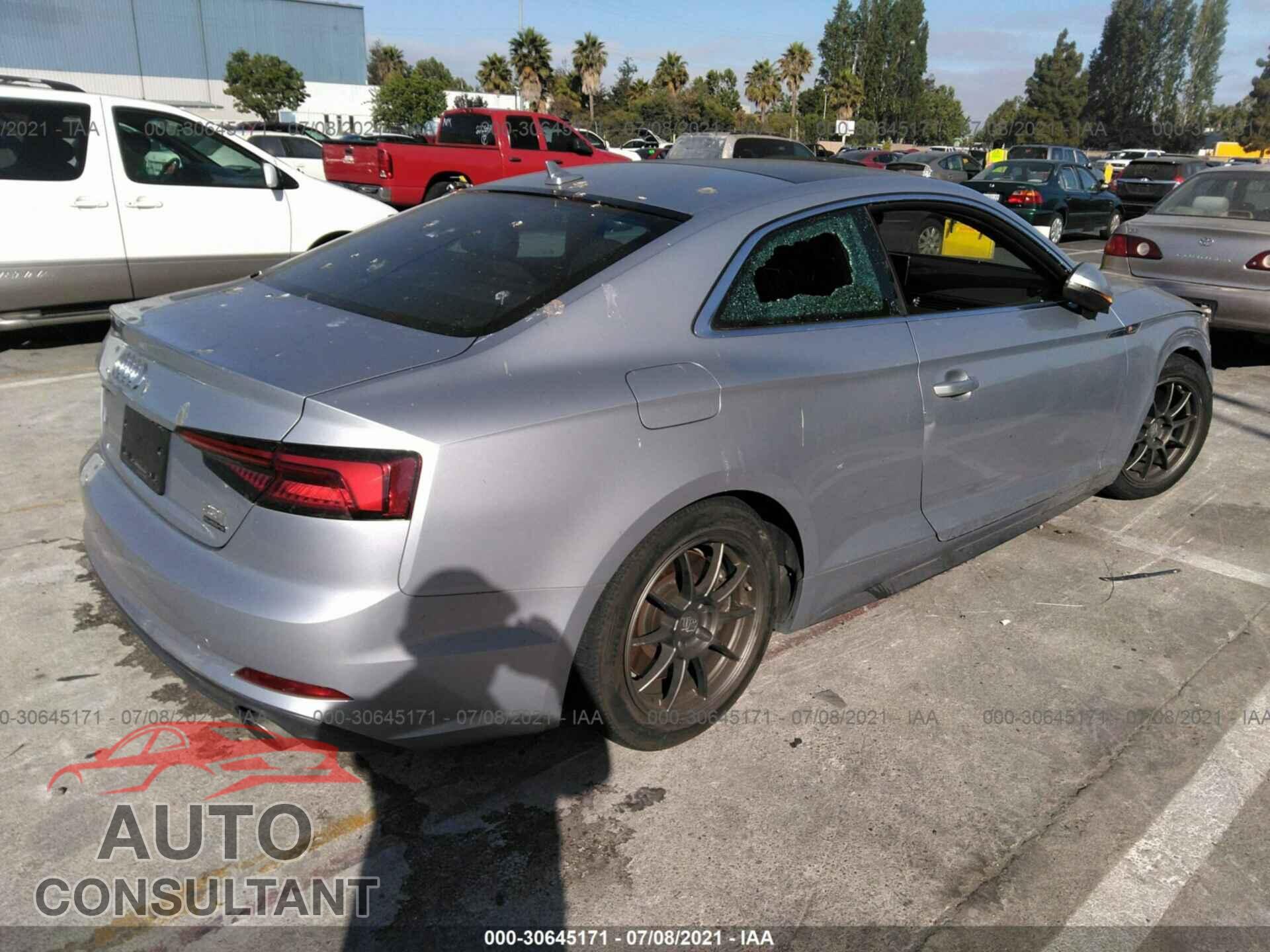 AUDI A5 COUPE 2018 - WAUSNAF52JA043802