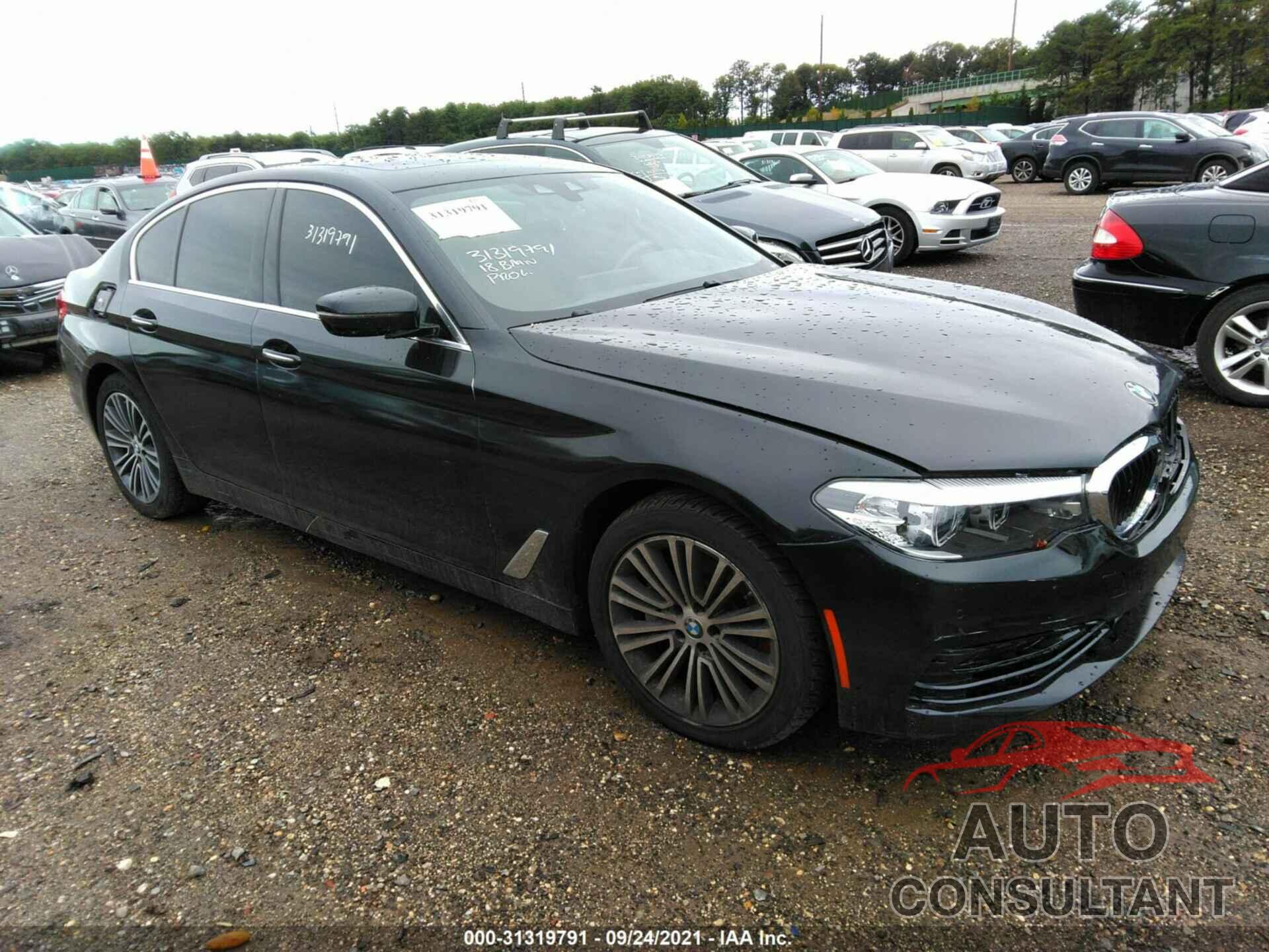 BMW 5 SERIES 2018 - WBAJA7C57JG907920