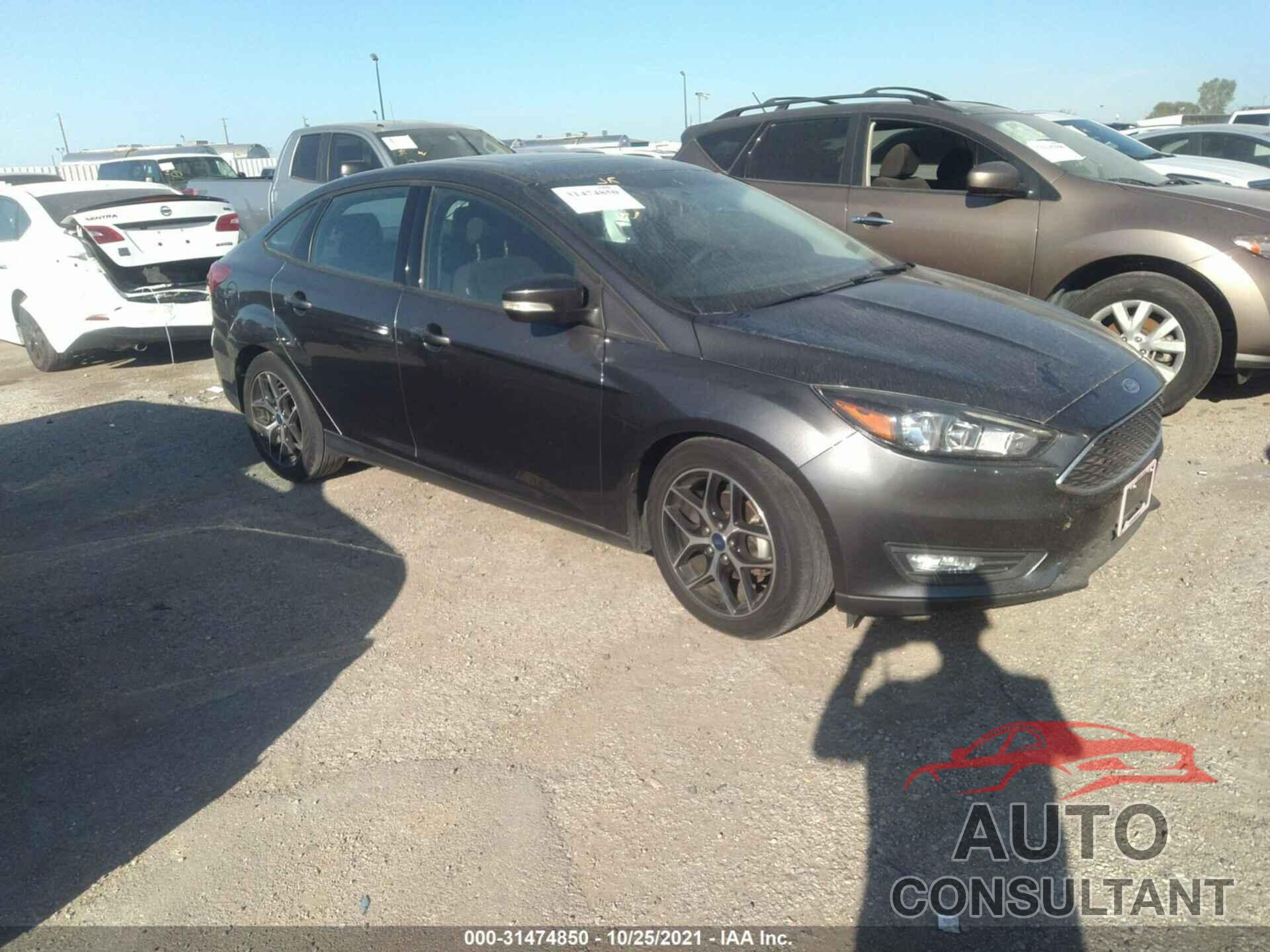 FORD FOCUS 2018 - 1FADP3H26JL203923