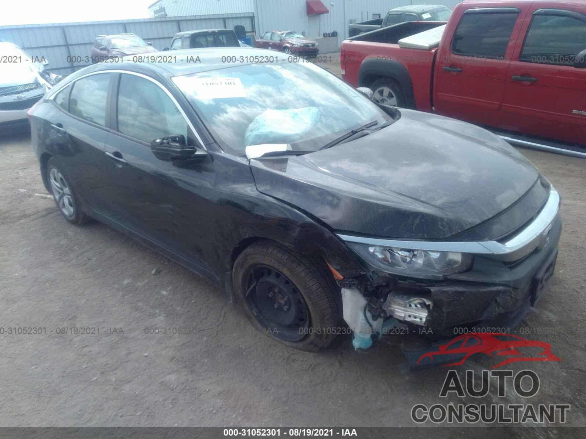 HONDA CIVIC SEDAN 2018 - 19XFC2F52JE036930