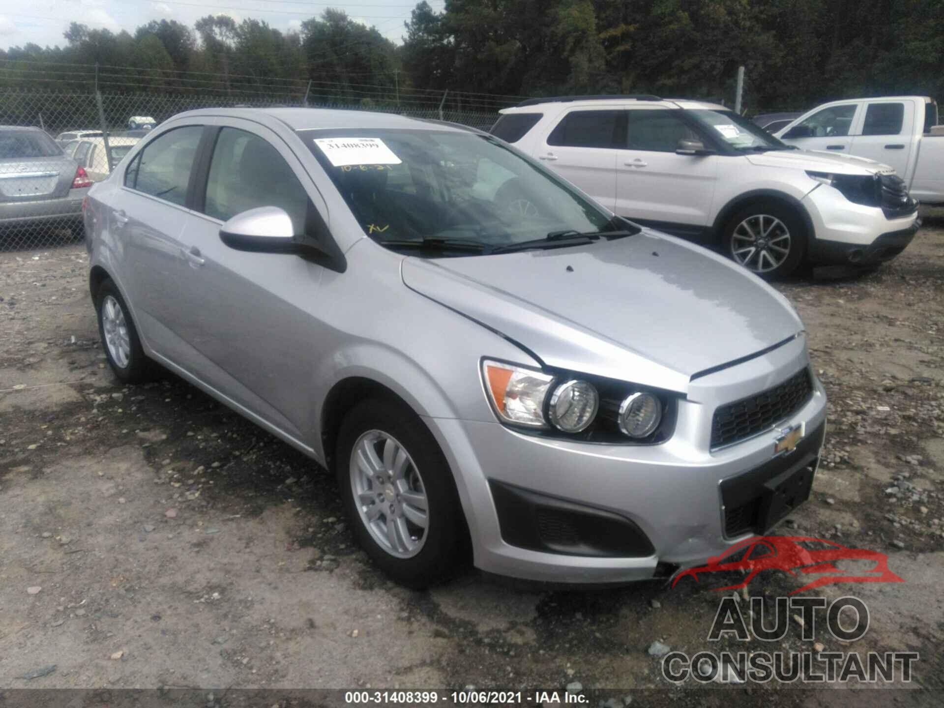 CHEVROLET SONIC 2016 - 1G1JC5SH1G4150187