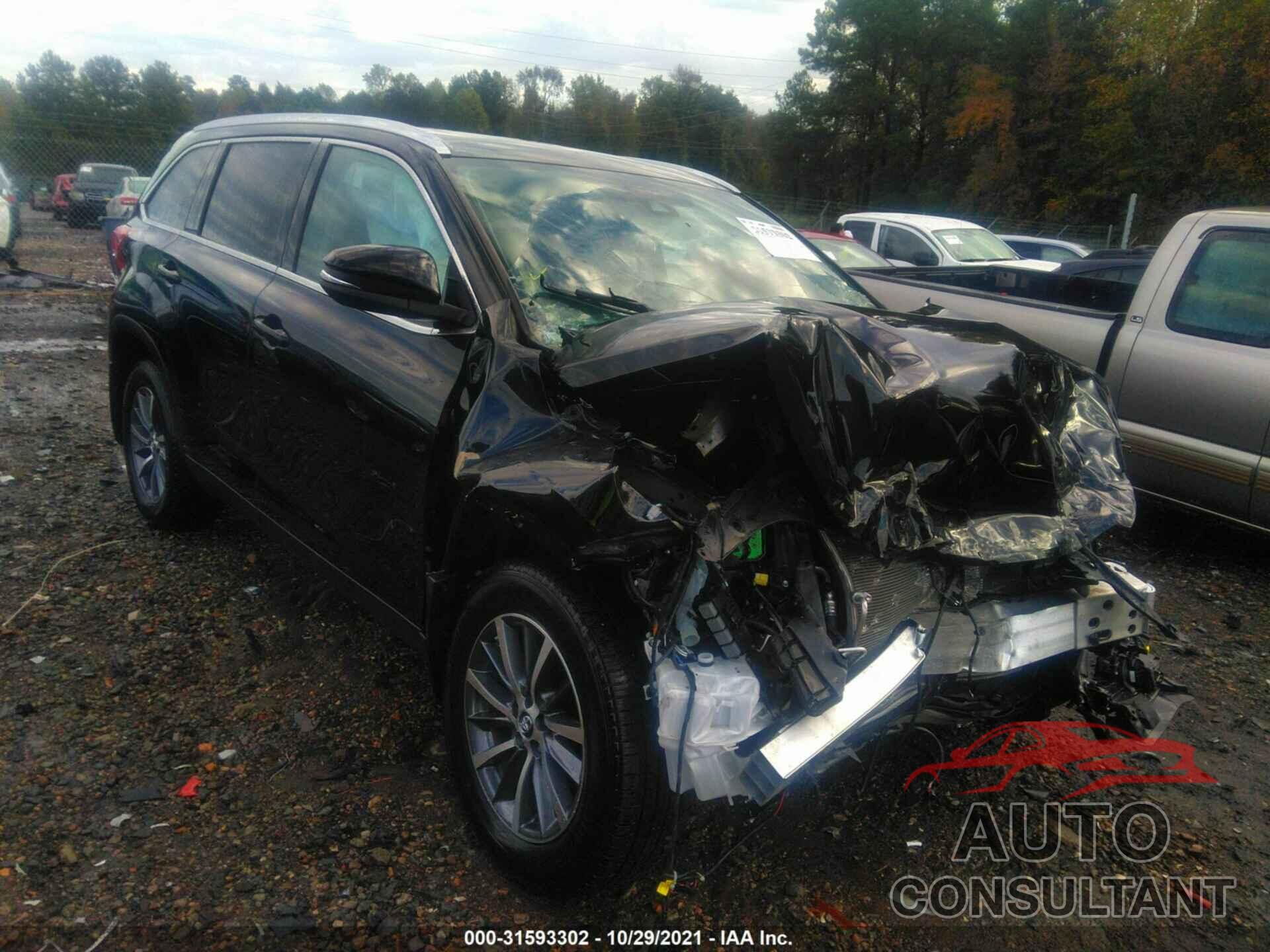 TOYOTA HIGHLANDER 2019 - 5TDJZRFH8KS586880