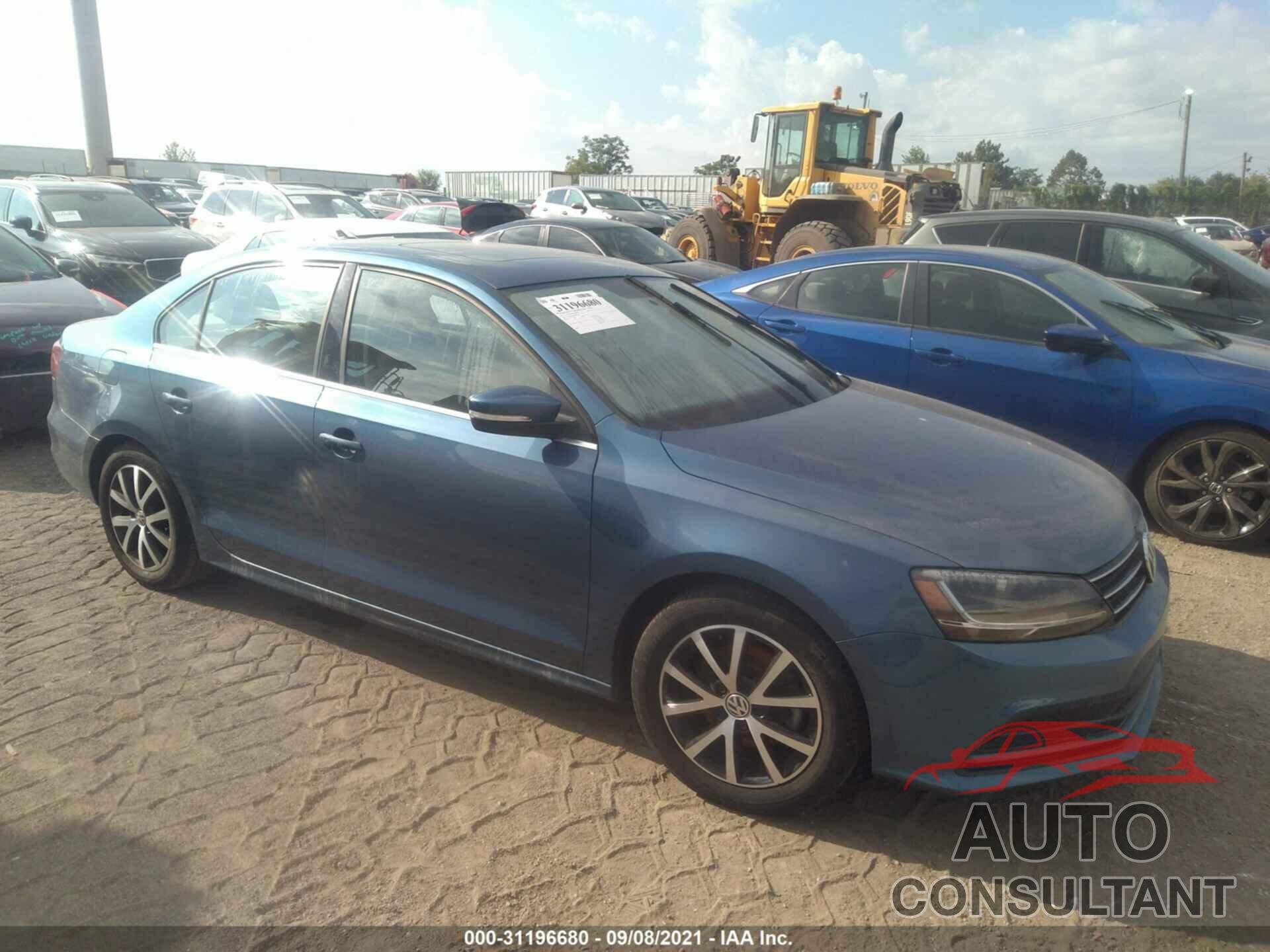 VOLKSWAGEN JETTA 2017 - 3VWB67AJXHM315661
