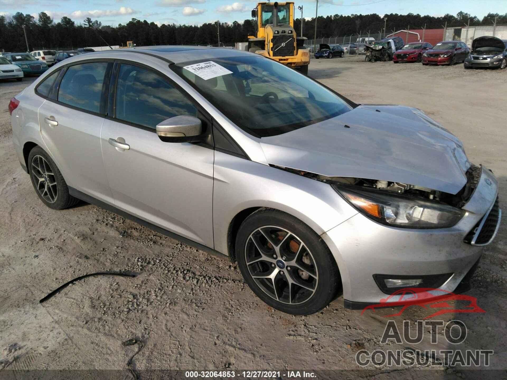FORD FOCUS 2017 - 1FADP3H27HL224838