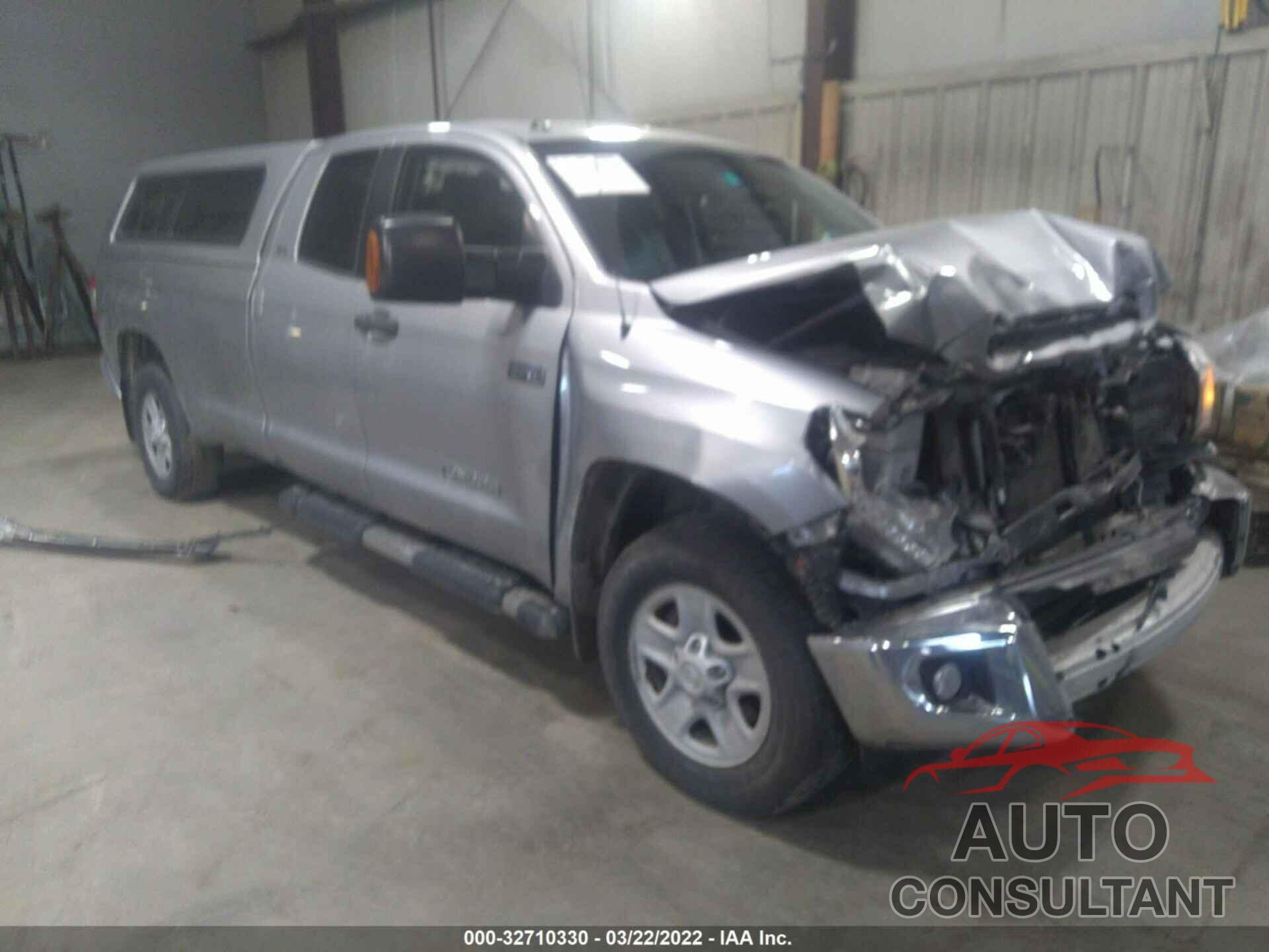 TOYOTA TUNDRA 4WD 2017 - 5TFCY5F18HX020728