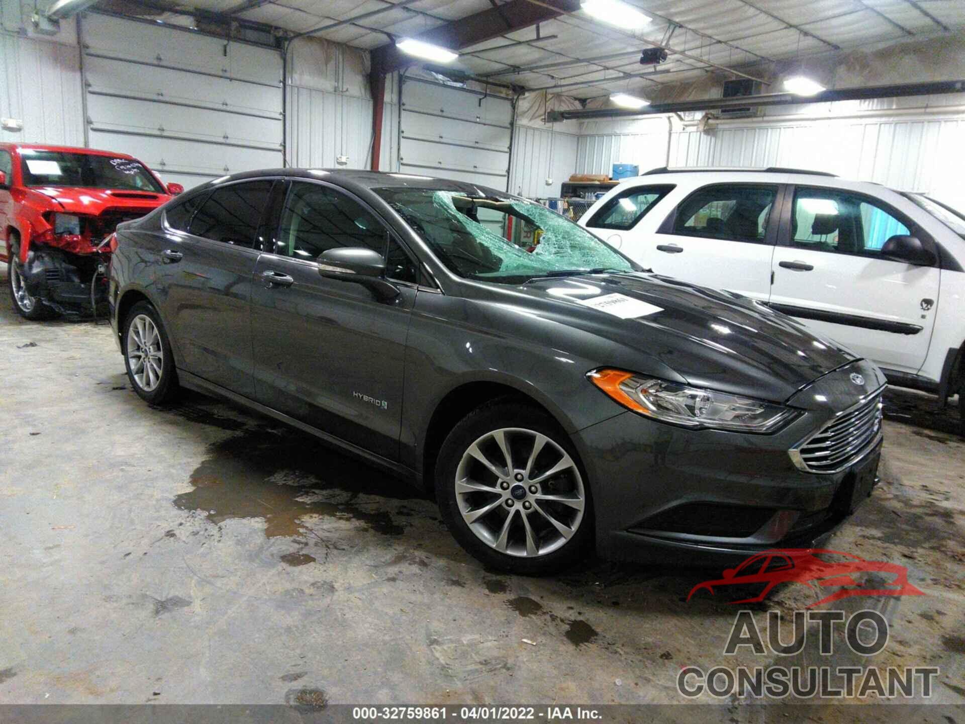 FORD FUSION 2017 - 3FA6P0LU8HR296956