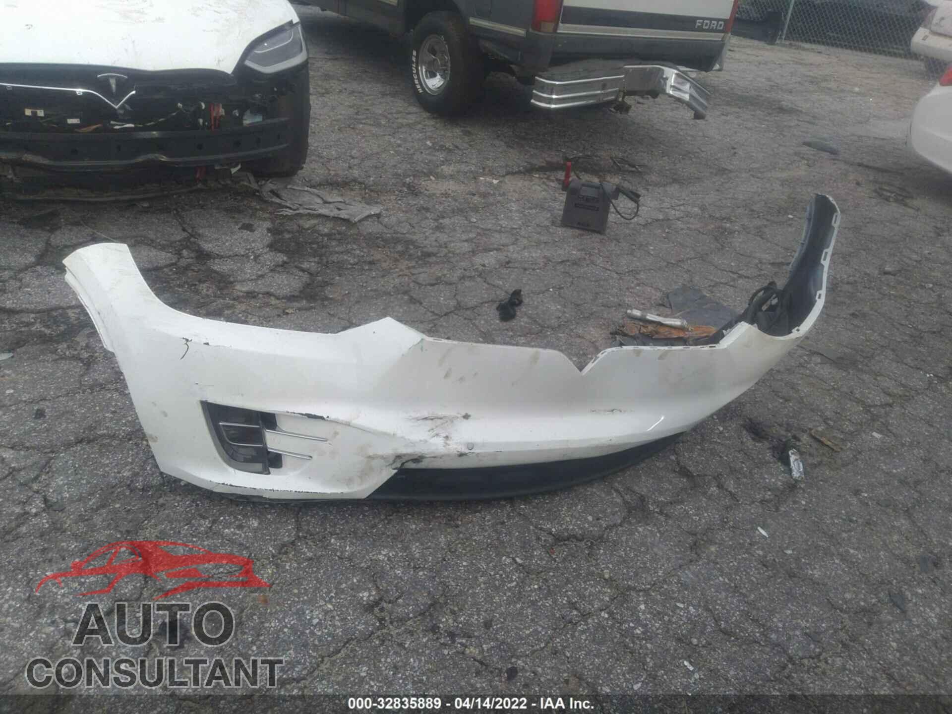 TESLA MODEL X 2016 - 5YJXCAE48GF003232
