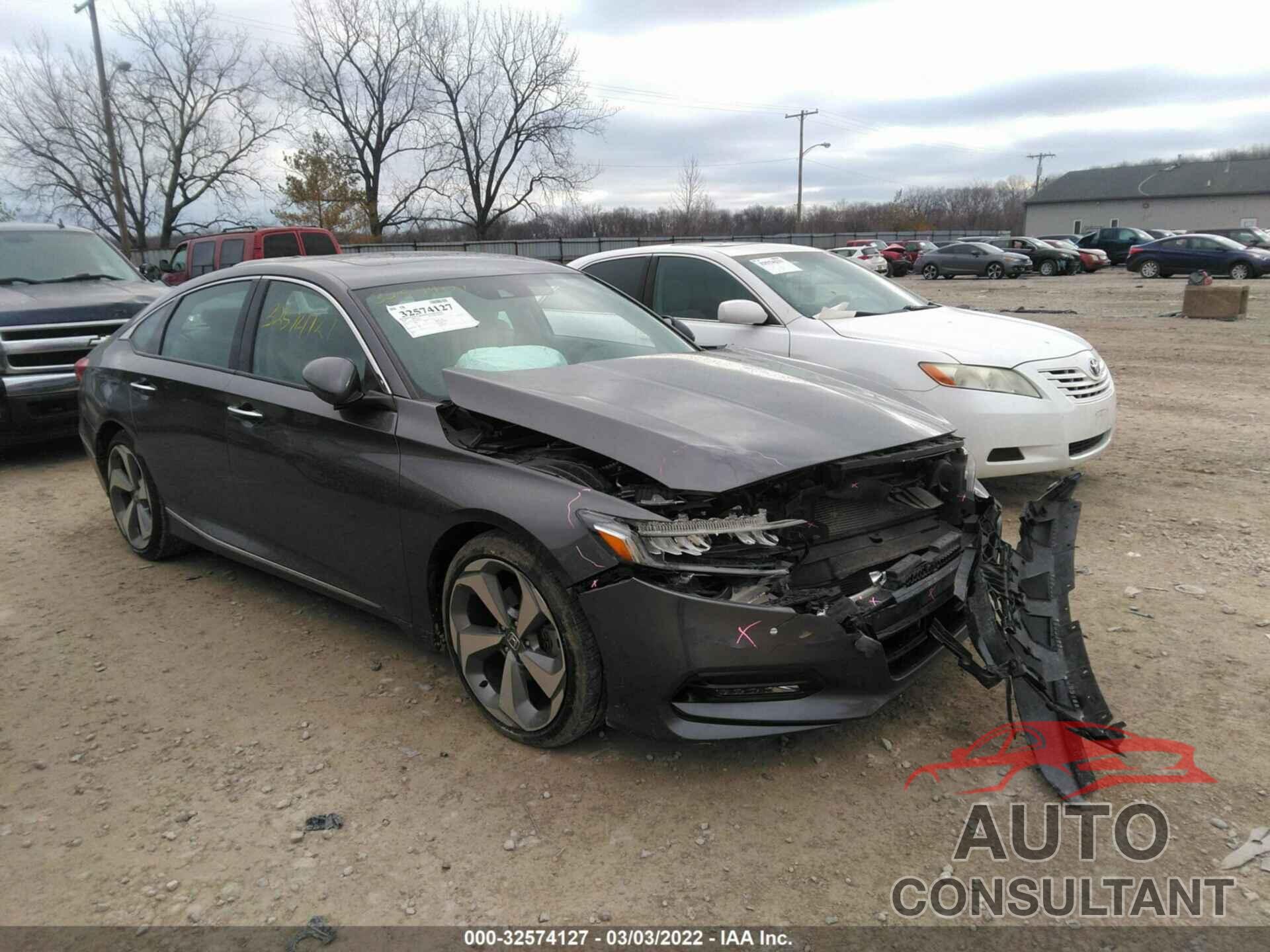 HONDA ACCORD SEDAN 2018 - 1HGCV2F91JA019251