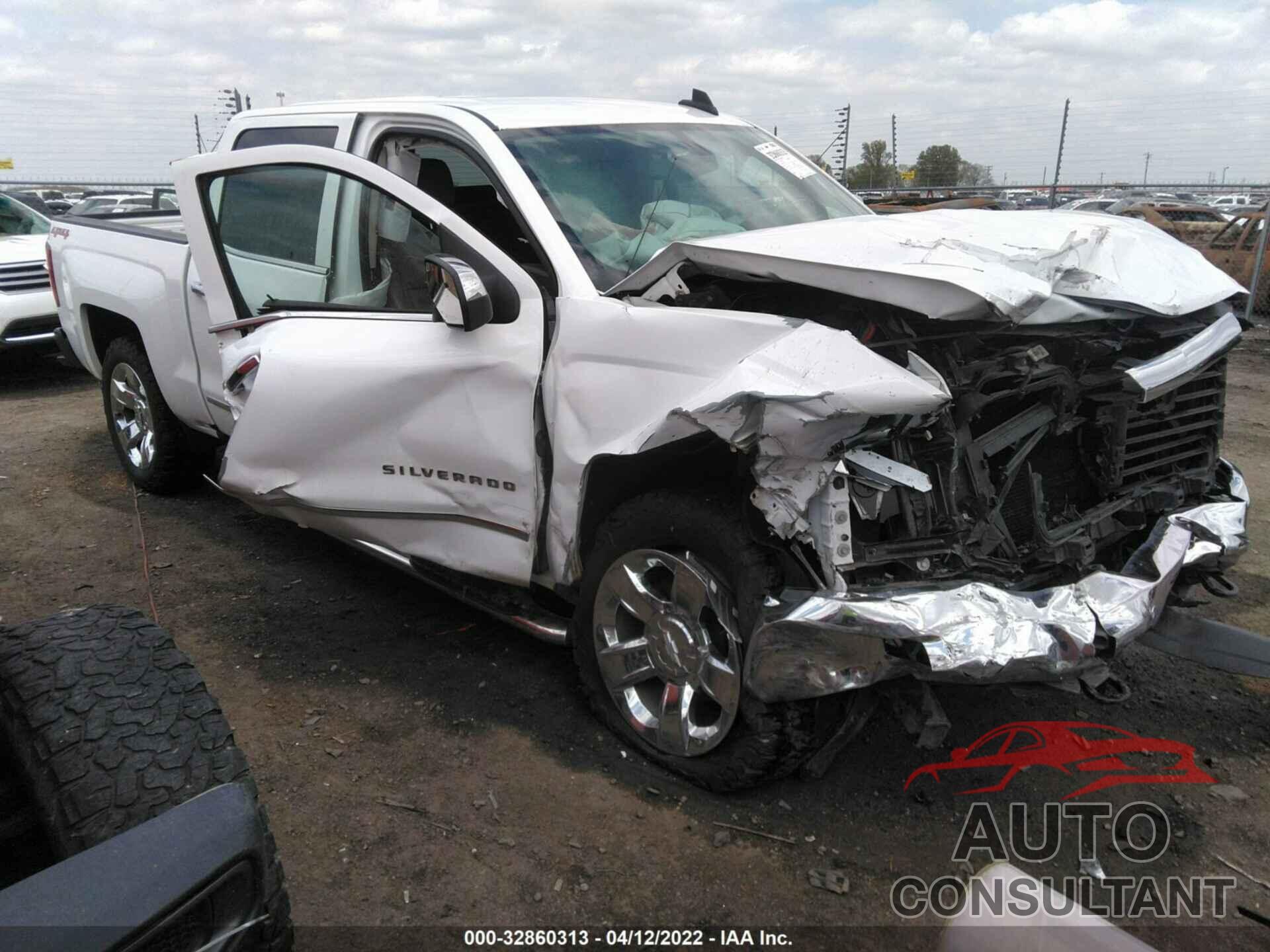 CHEVROLET SILVERADO 1500 2018 - 3GCUKSEC4JG627002