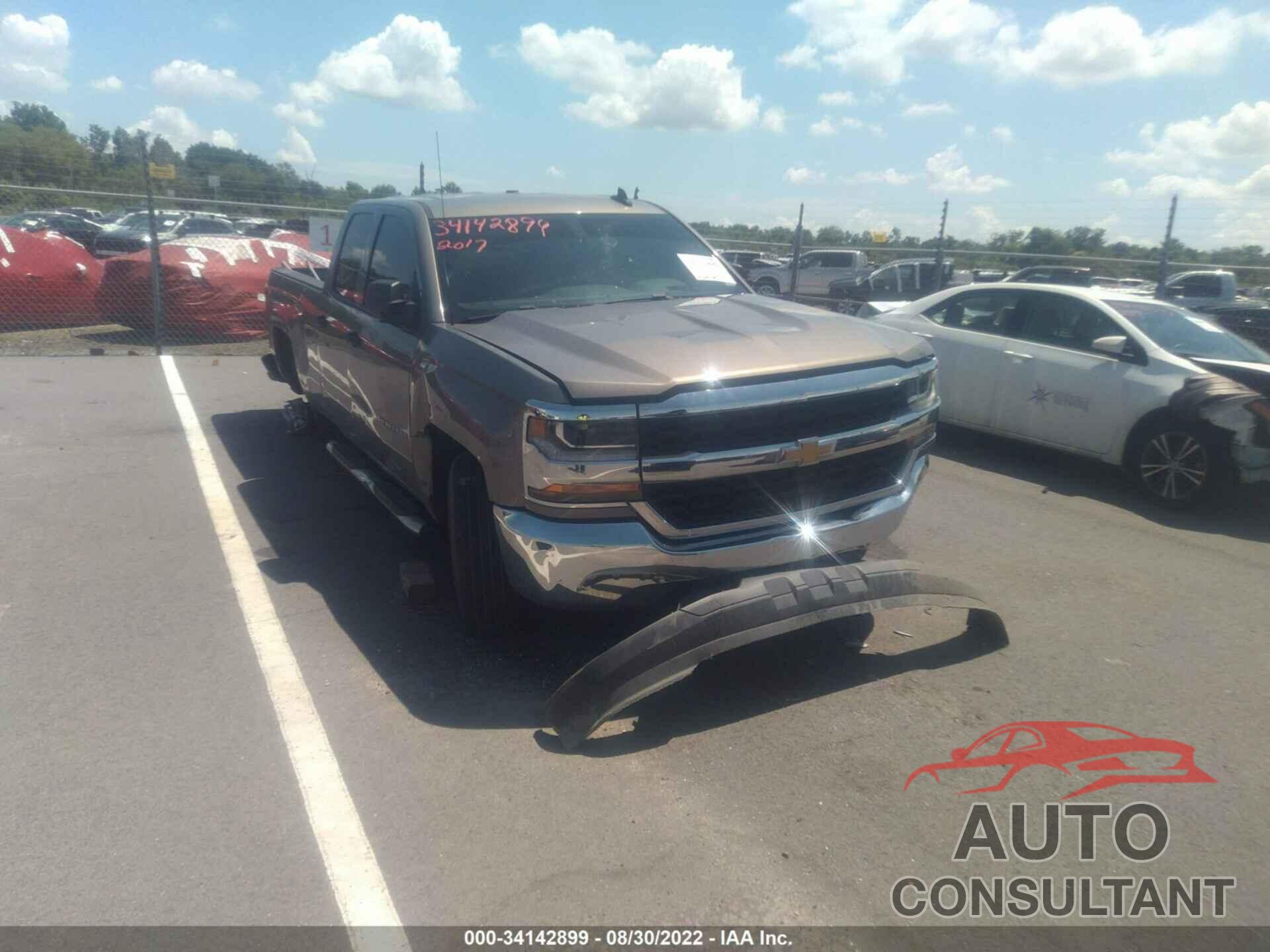 CHEVROLET SILVERADO 1500 2017 - 1GCRCNEC4HZ243221