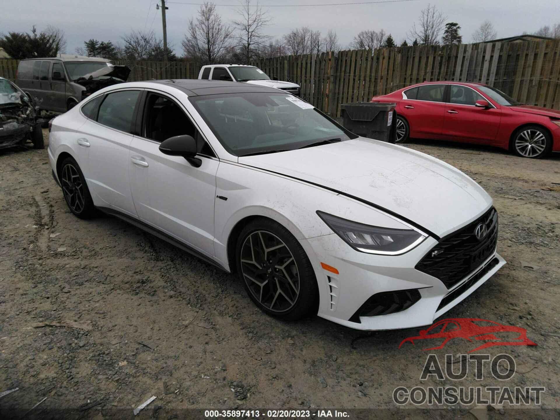 HYUNDAI SONATA 2022 - KMHL14JC5NA241107
