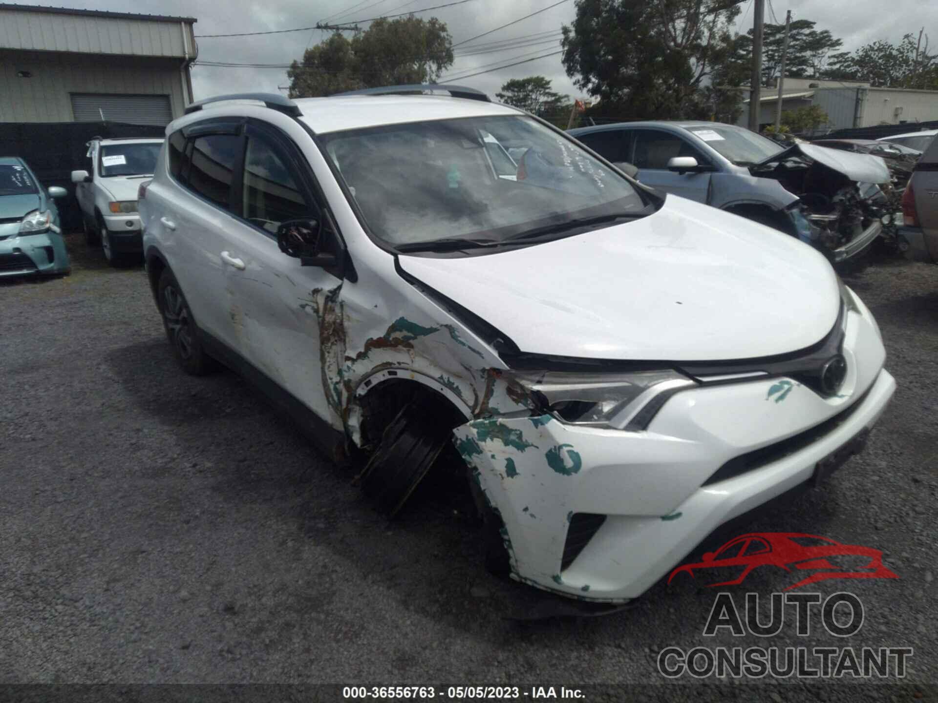 TOYOTA RAV4 2018 - JTMZFREV4JJ751970