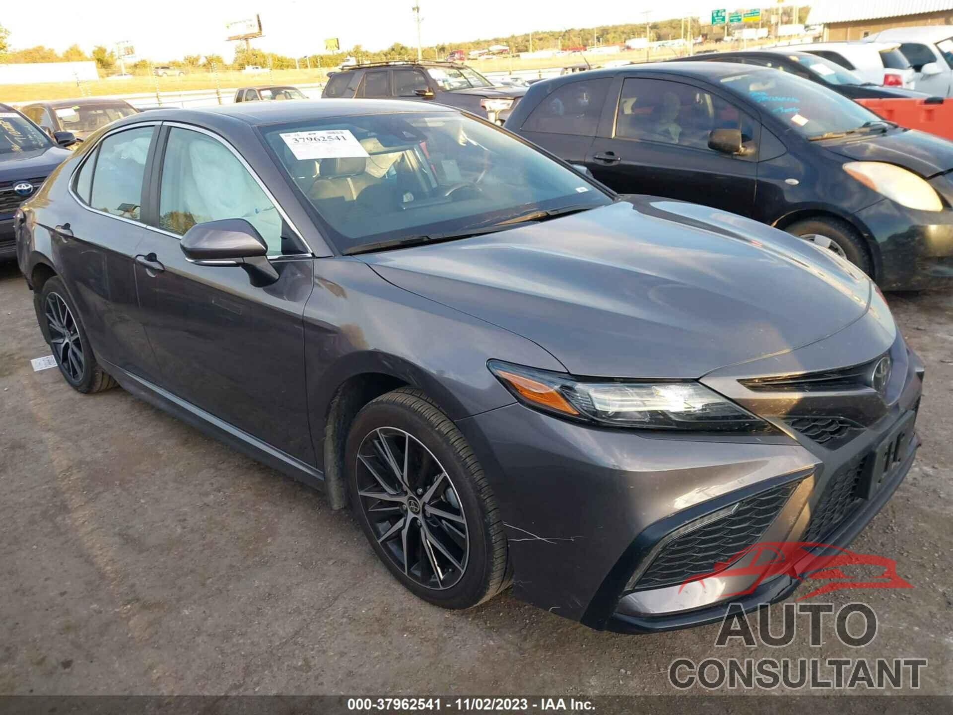TOYOTA CAMRY 2023 - 4T1T11BK9PU076944