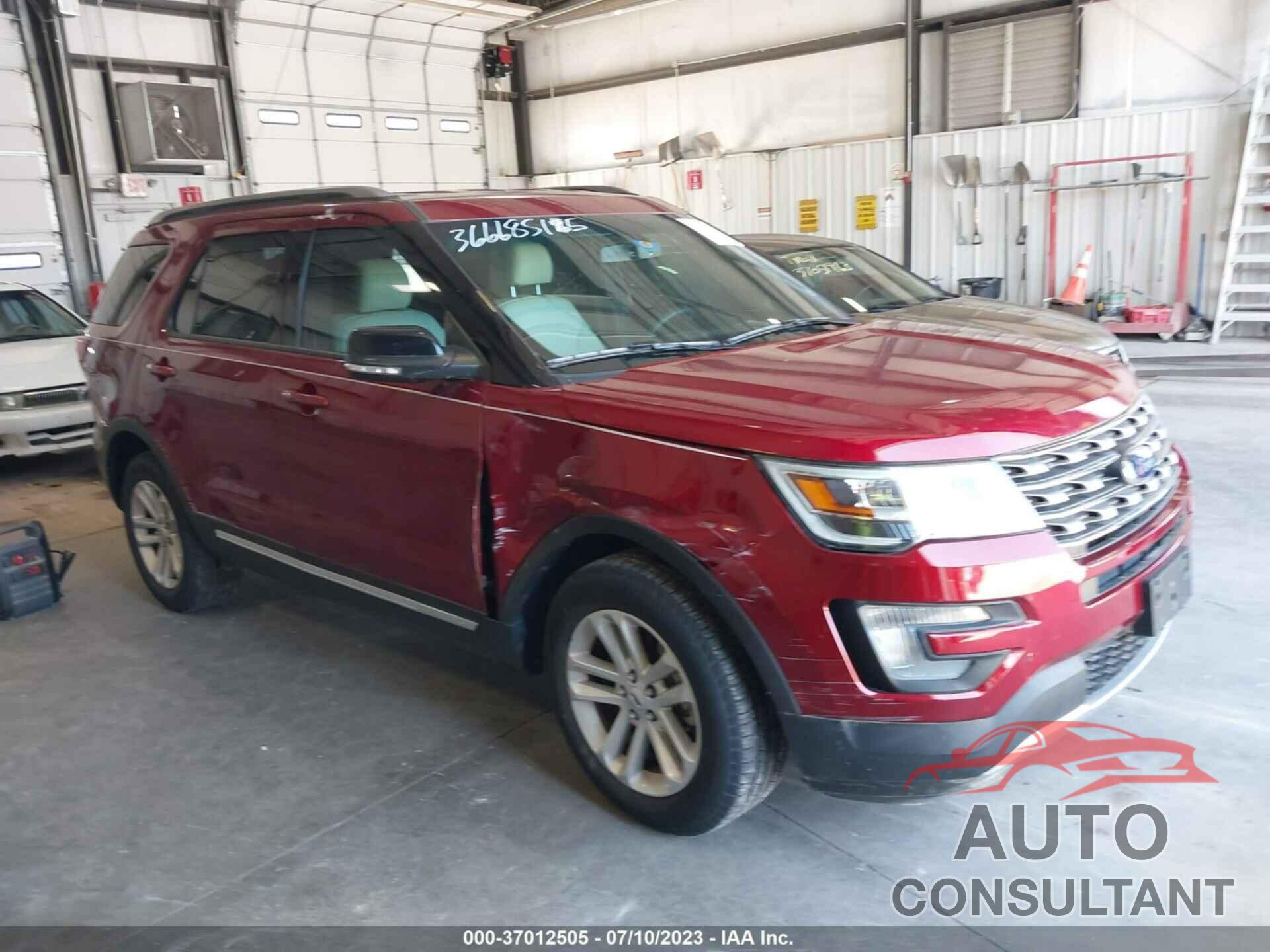 FORD EXPLORER 2017 - 1FM5K7D8XHGA58480