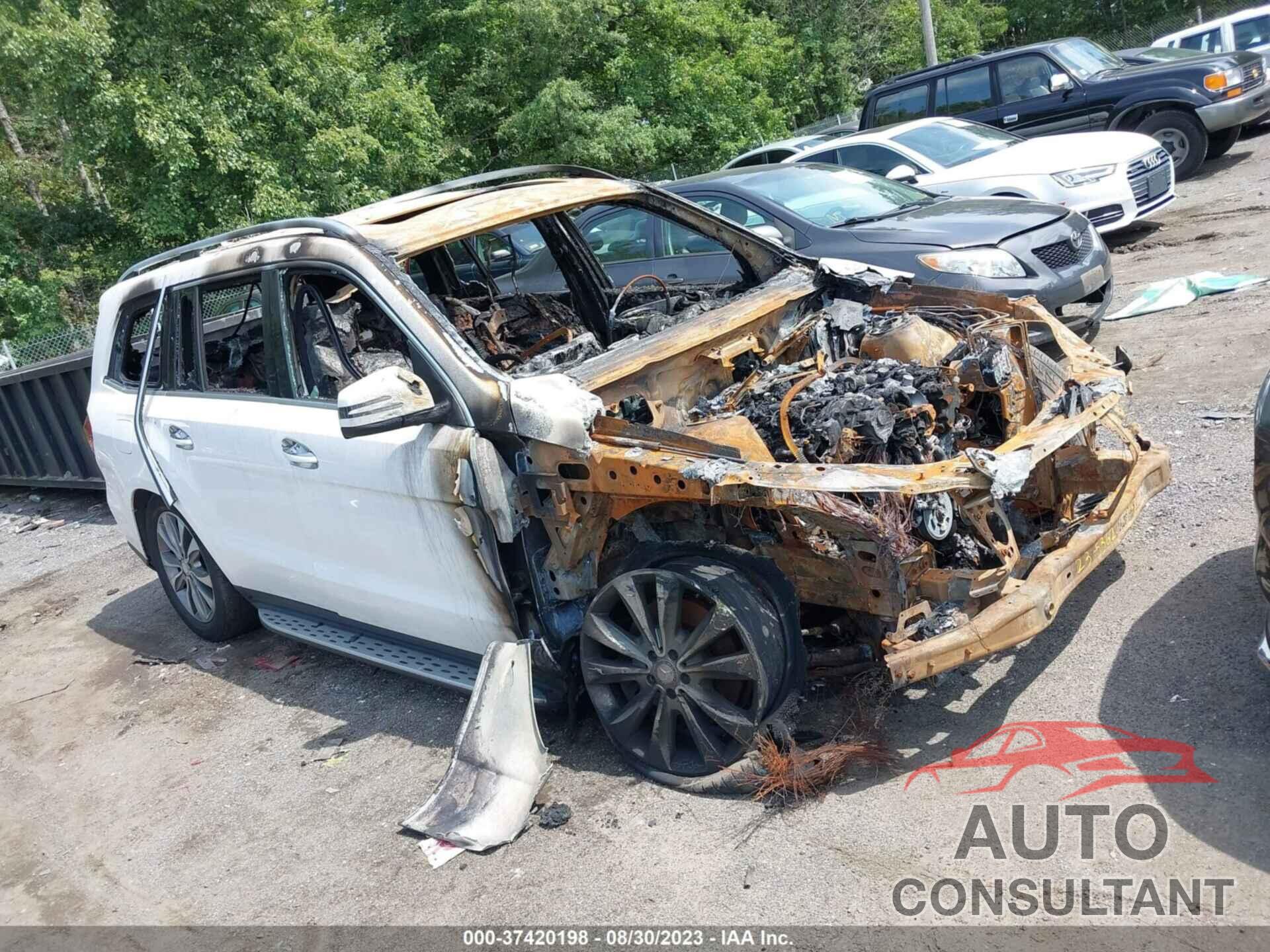 MERCEDES-BENZ GL 350 BLUETEC 2016 - 4JGDF2EEXGA649157