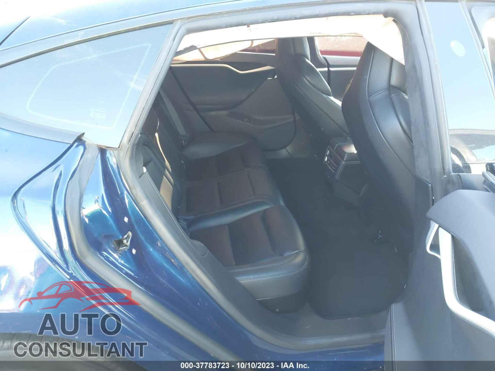 TESLA MODEL S 2017 - 5YJSA1E15HF220499