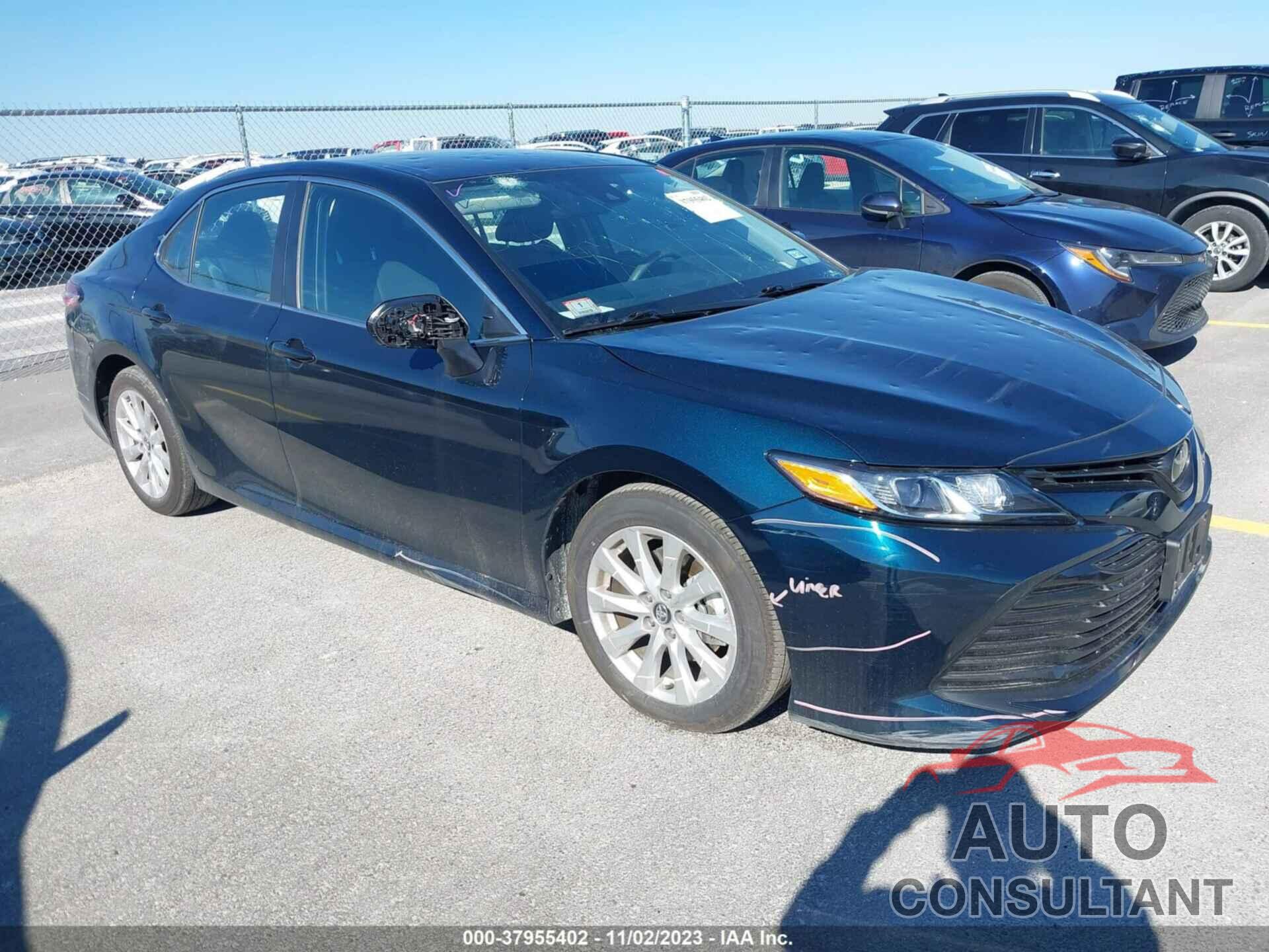 TOYOTA CAMRY 2020 - 4T1C11AK4LU884940