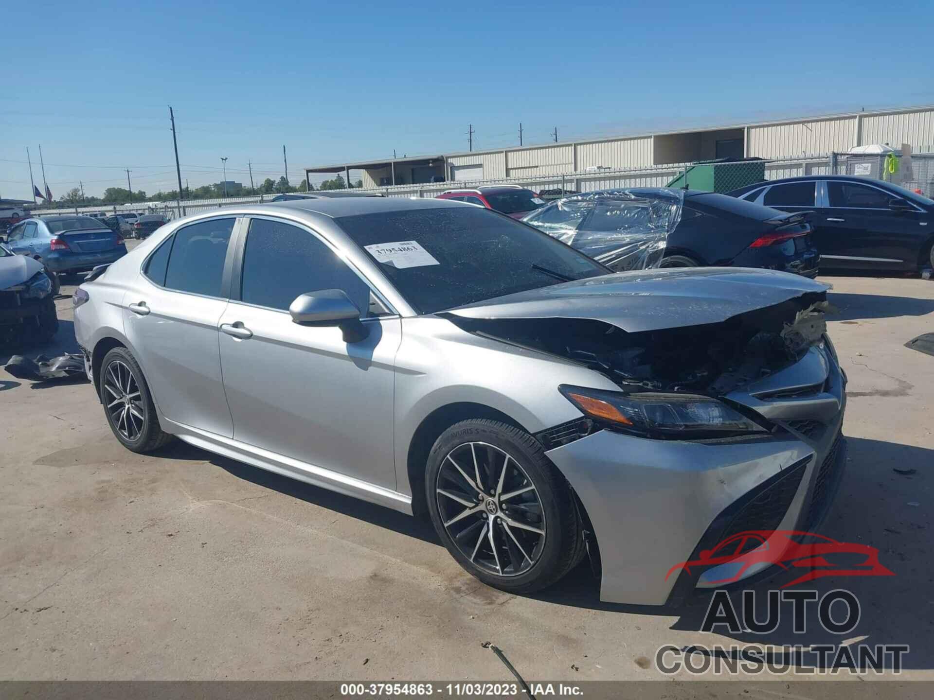 TOYOTA CAMRY 2021 - 4T1G11AK6MU559256