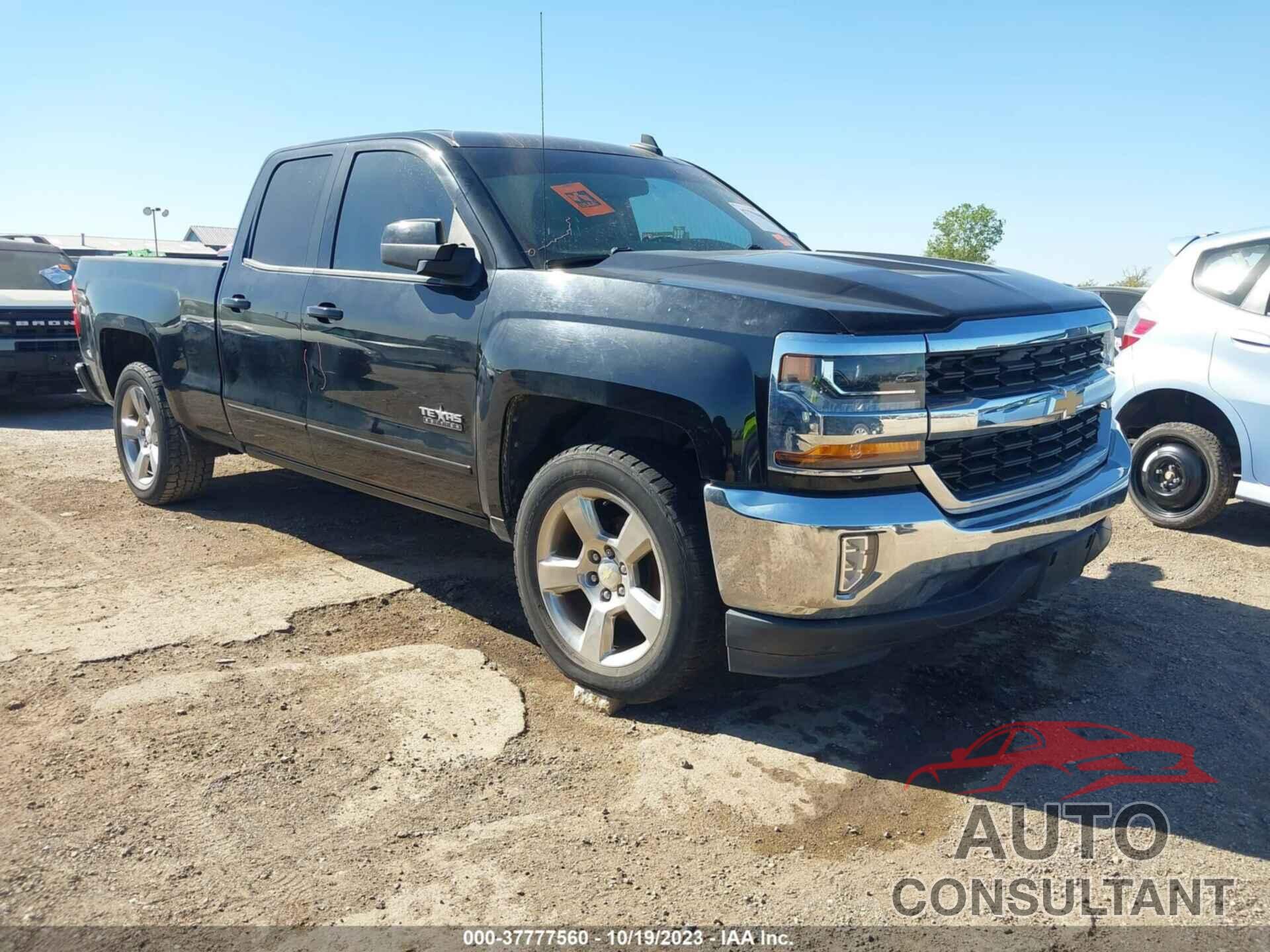 CHEVROLET SILVERADO 1500 2017 - 1GCRCREC8HZ211833