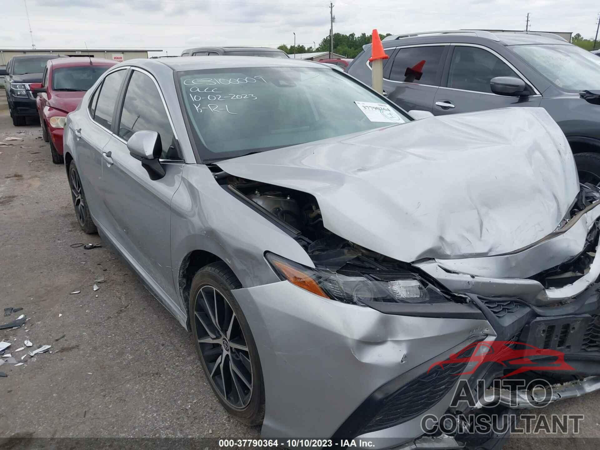 TOYOTA CAMRY 2021 - 4T1G11AK9MU544251