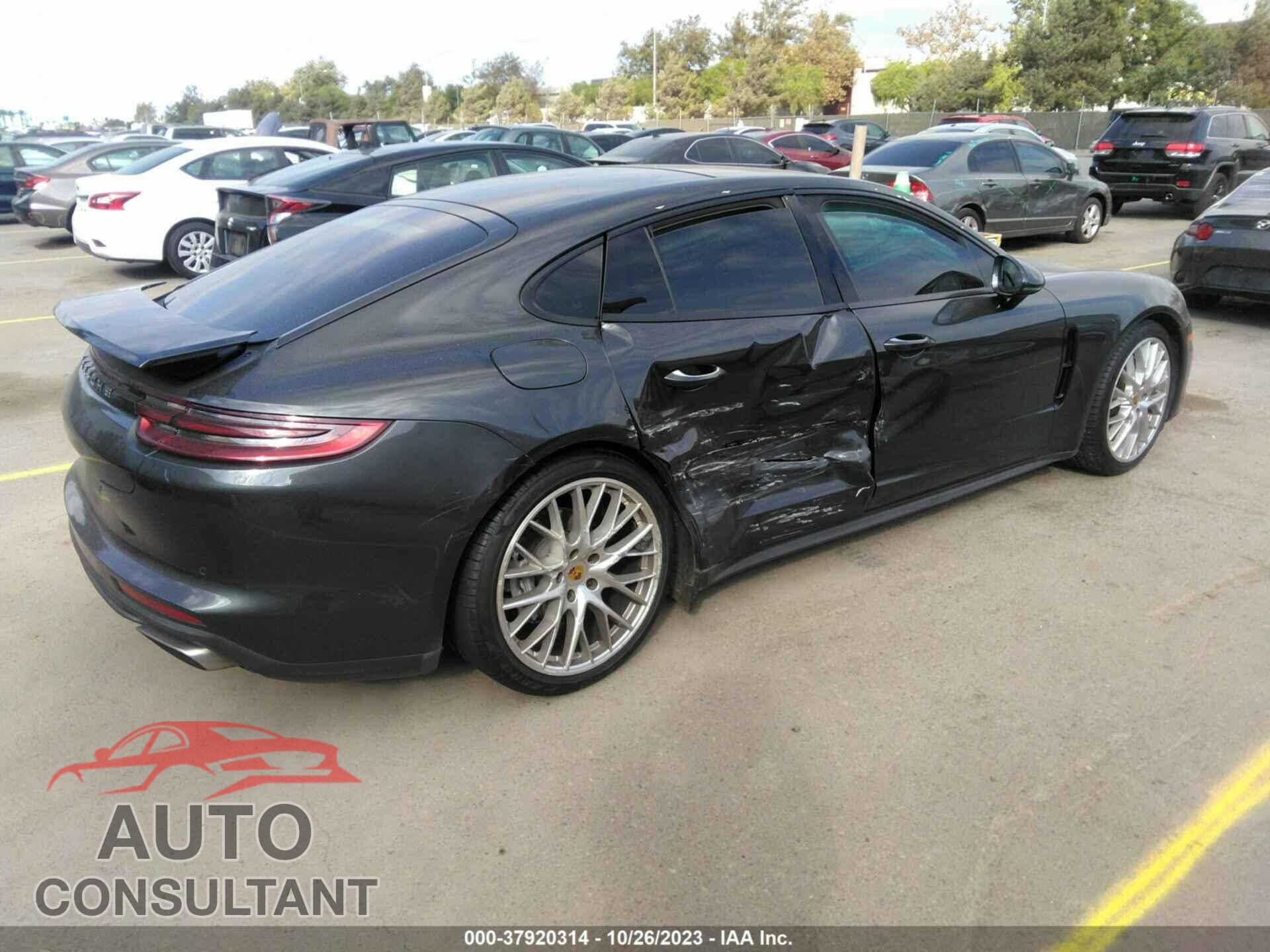 PORSCHE PANAMERA 2018 - WP0AA2A78JL106950