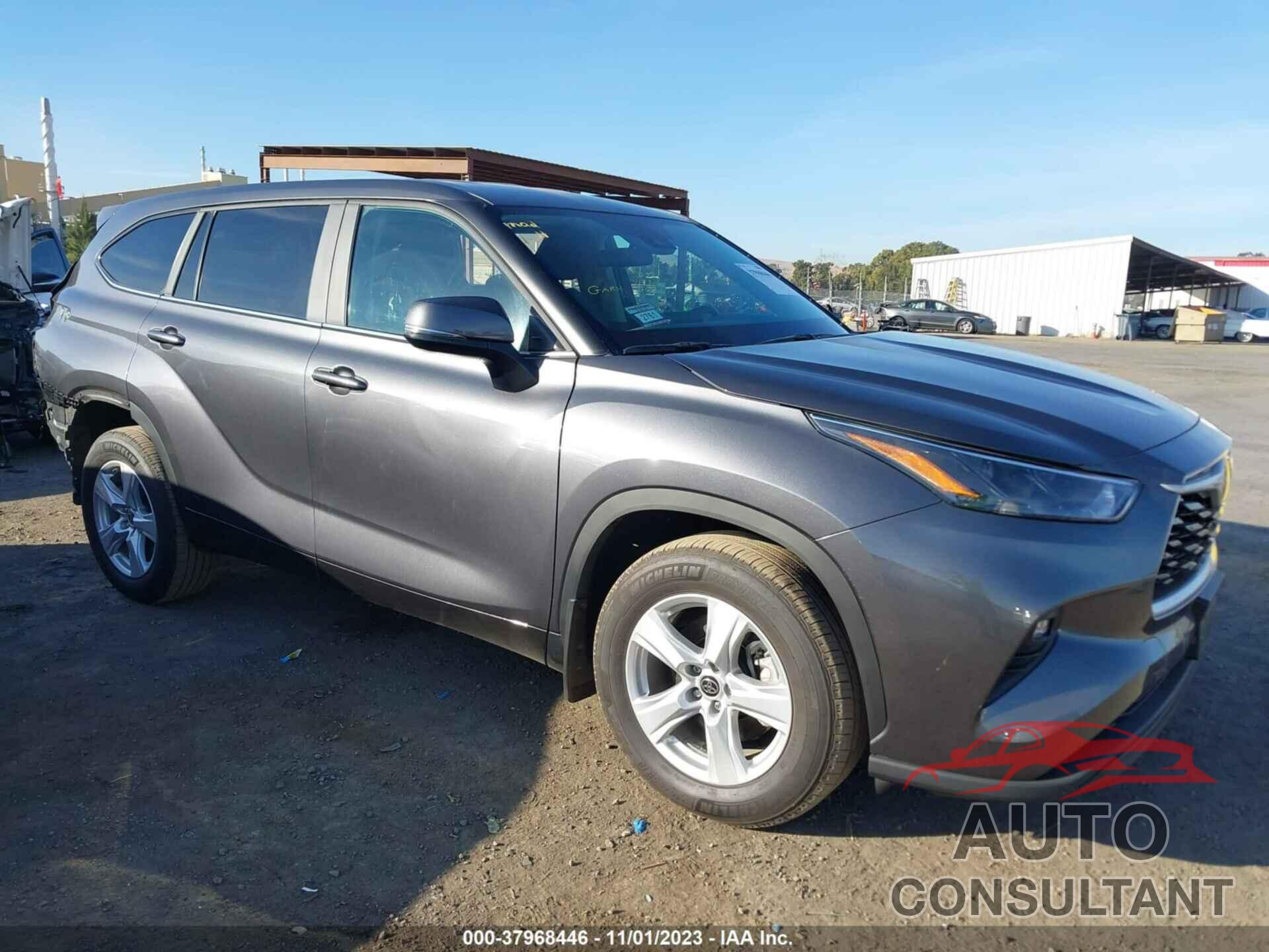 TOYOTA HIGHLANDER 2023 - 5TDKDRBH8PS007306