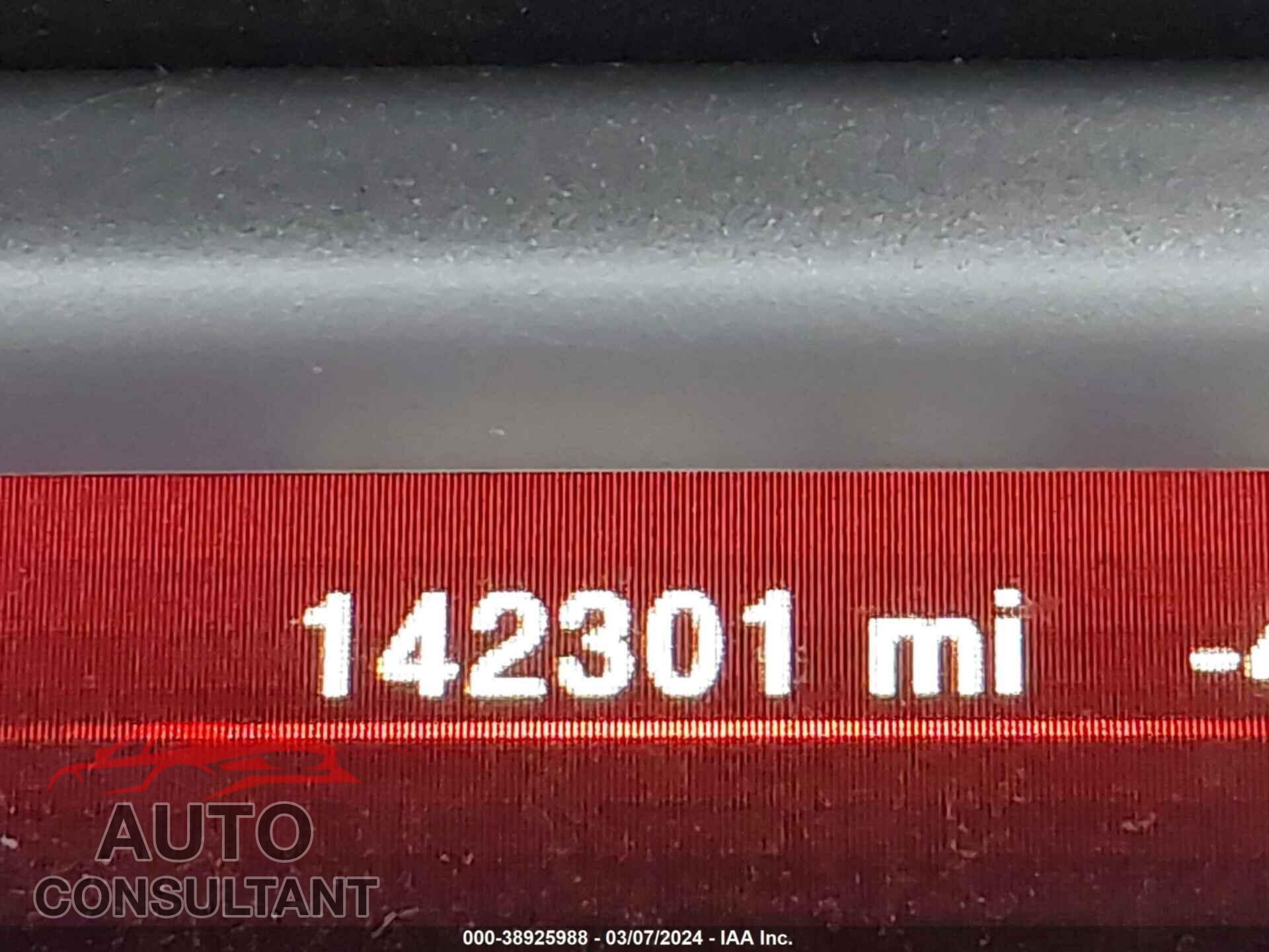 DODGE JOURNEY 2018 - 3C4PDCAB9JT509903