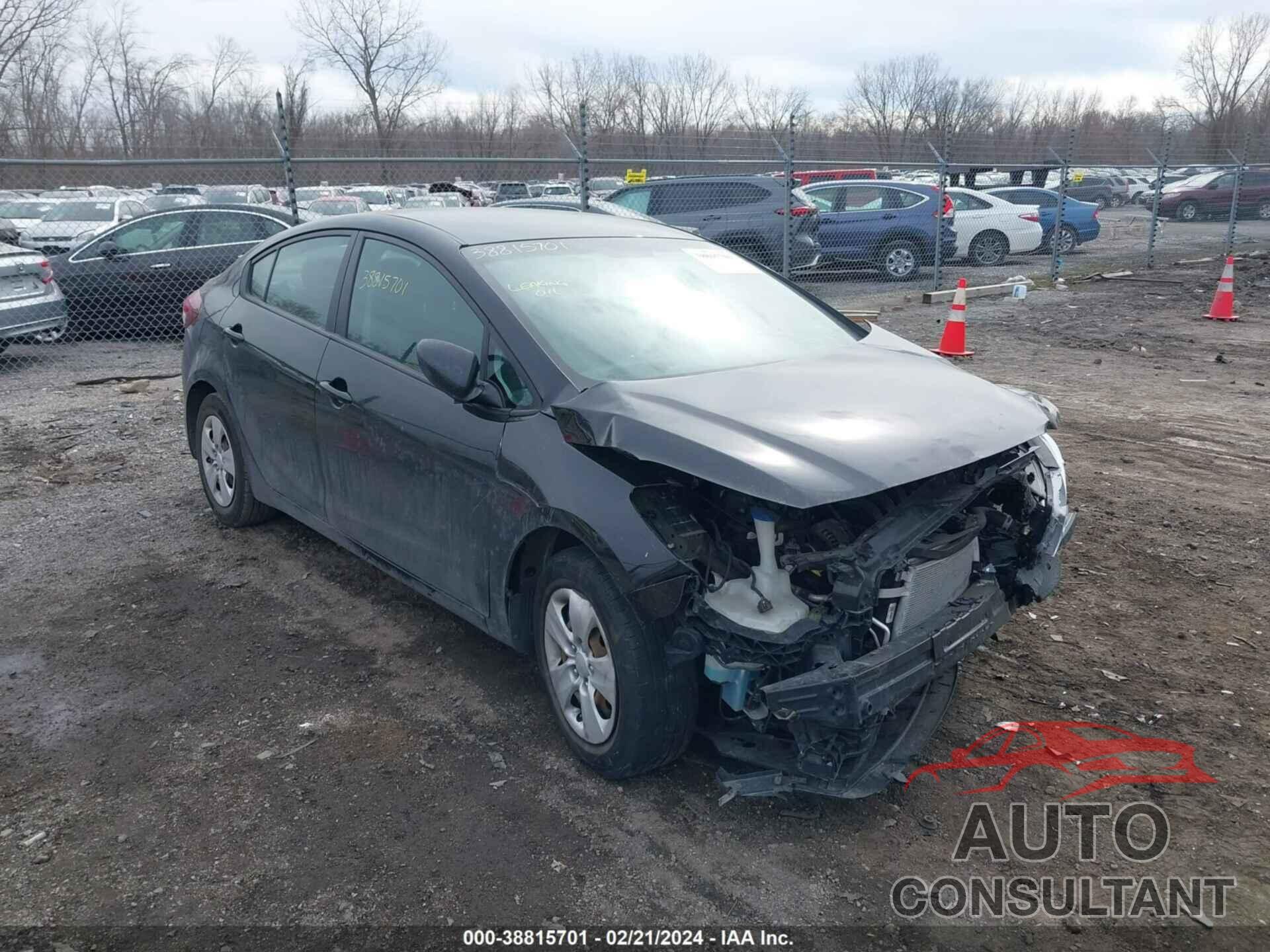 KIA FORTE 2018 - 3KPFK4A70JE186607