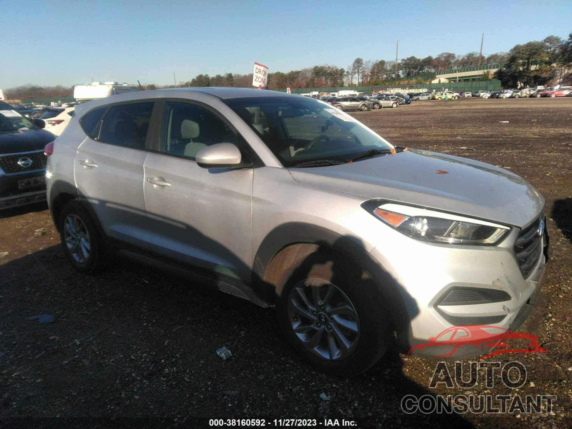 HYUNDAI TUCSON 2018 - KM8J2CA42JU812374