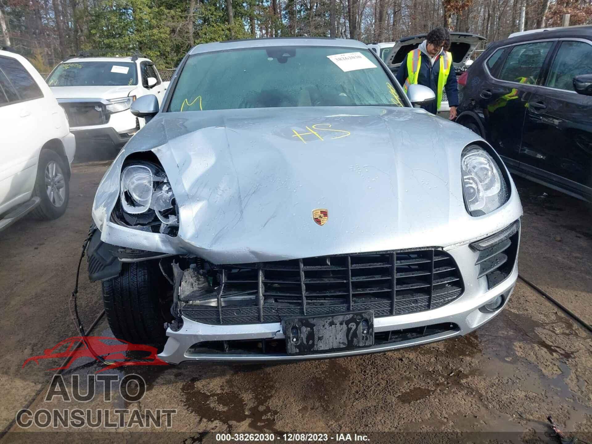 PORSCHE MACAN 2017 - WP1AA2A56HLB06436