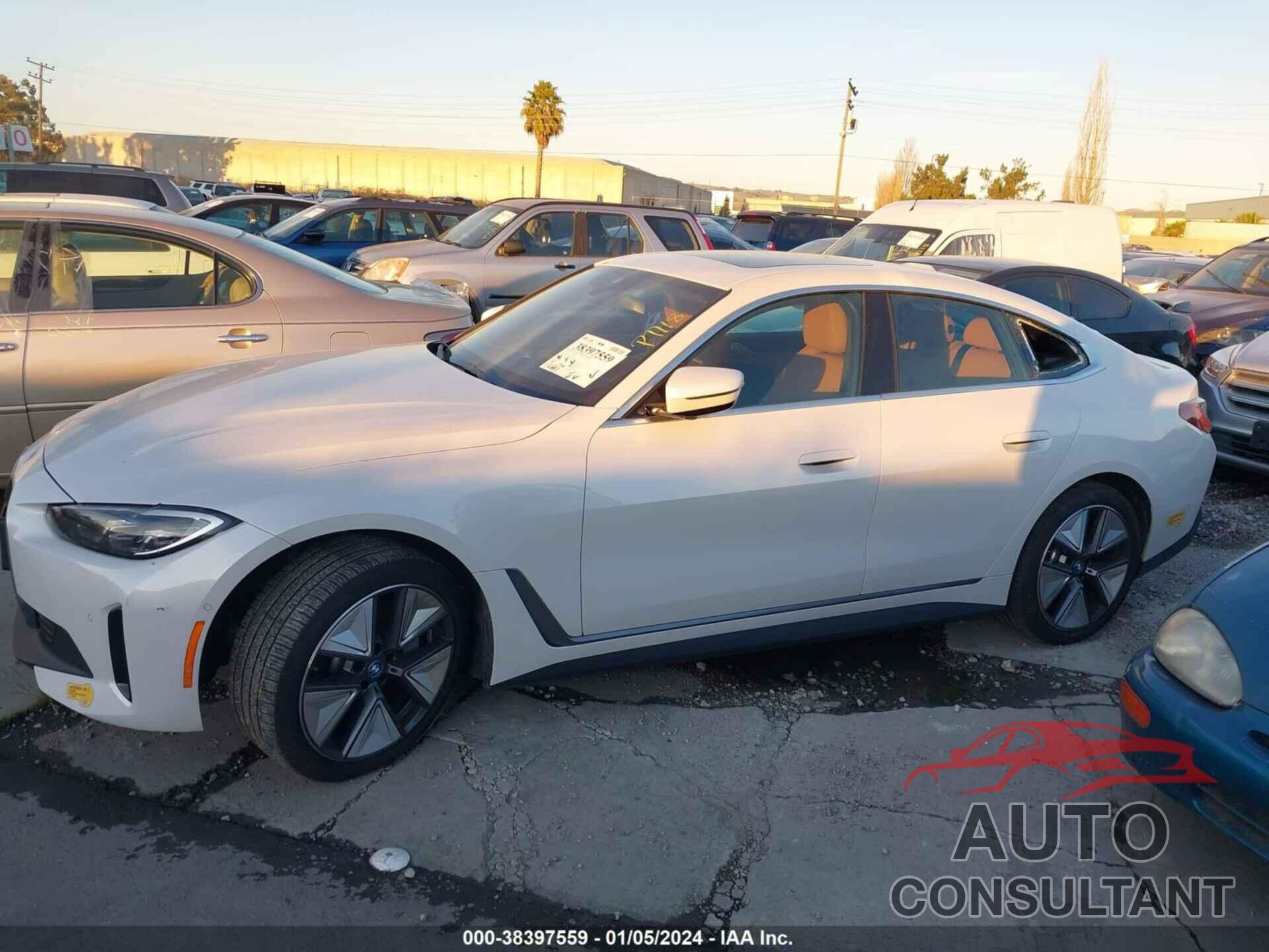 BMW I4 2022 - WBY73AW03NFM94246